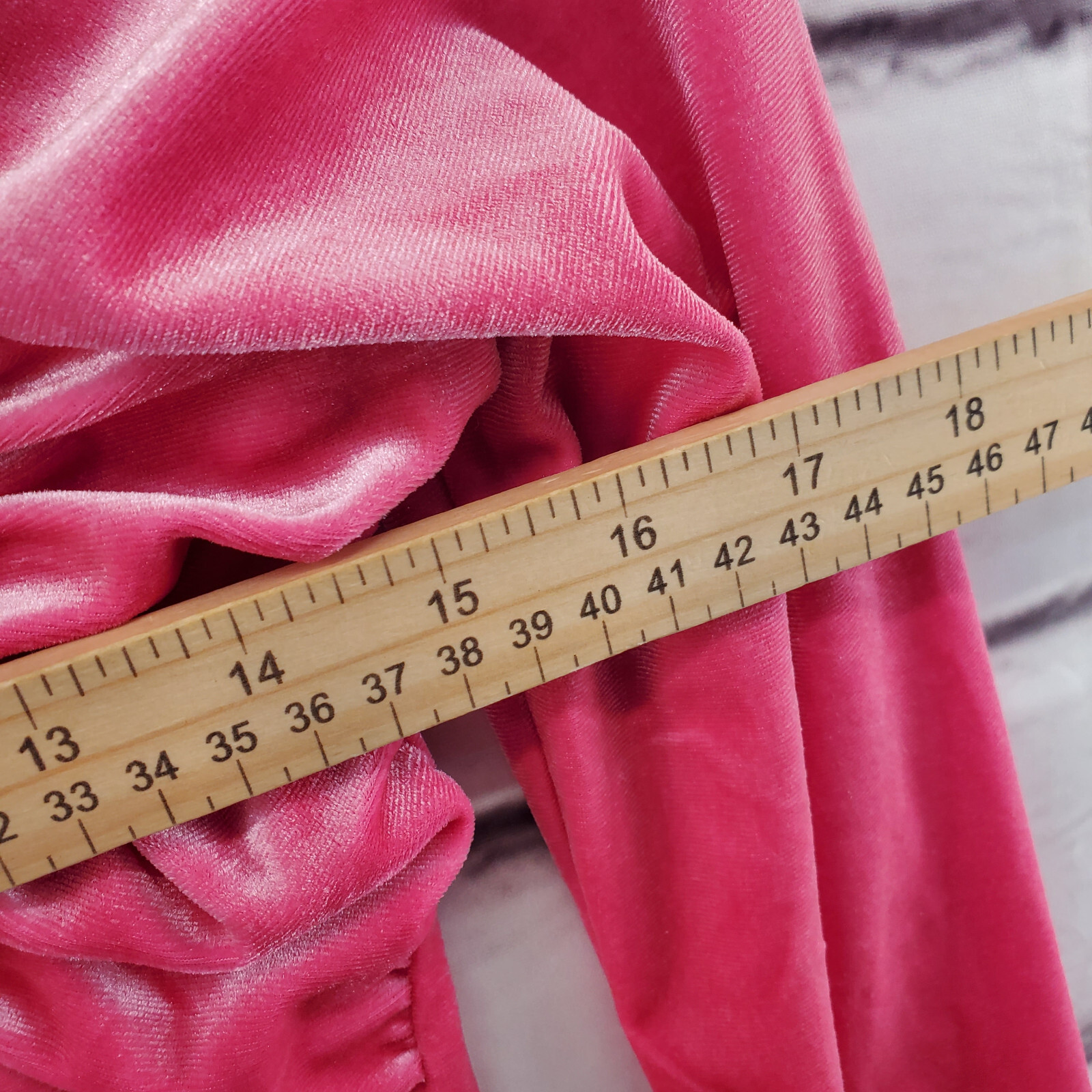 WILD FABLE A-Line Dress Womens Medium Ruched Velvet Pullover Mini Bodycon Pink