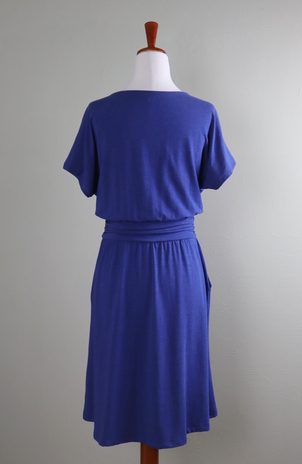 BETABRAND $98 Super Soft Stretch Draped Neck Gathered Waist Dress Size Small
