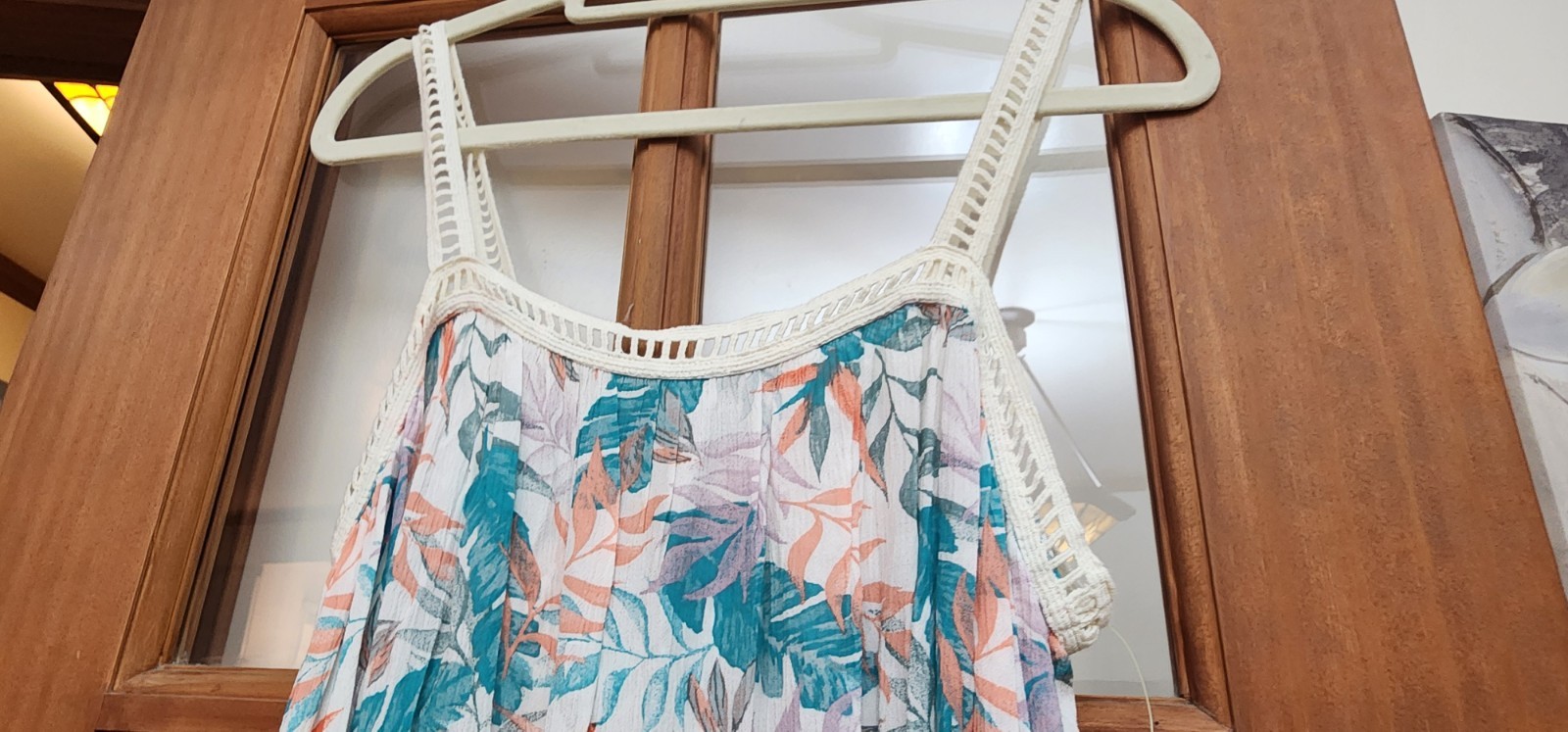 SO brand-Tropical-print cami maxi dress with crochet neckline, SIZE S