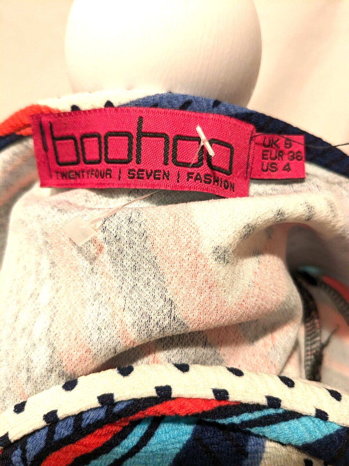 Boohoo Womens Cami/Sheath Shapely and Strapy Abstract Colorful Dress Sz: 4 Artsy
