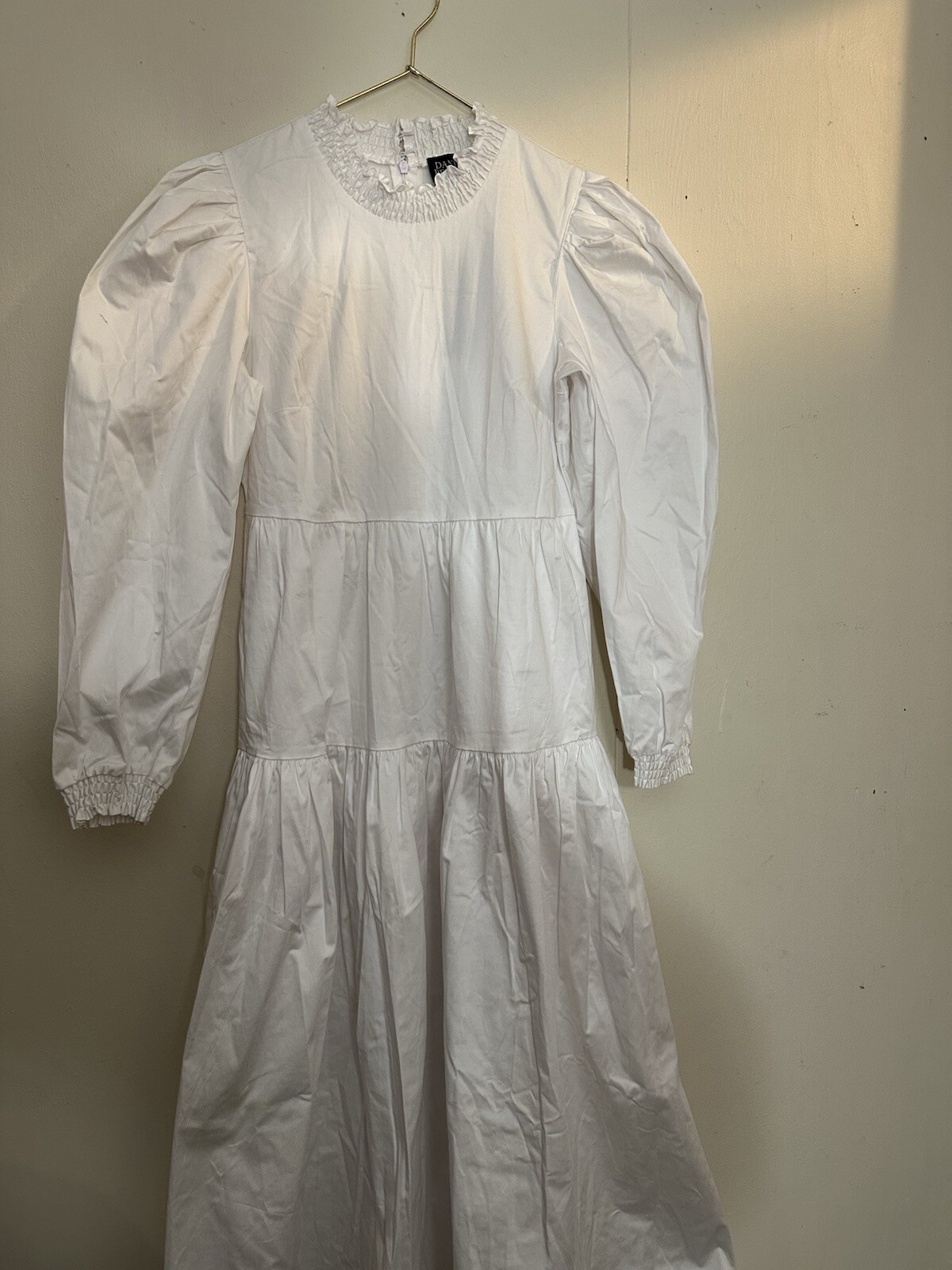 Danielle Bernstein Size Medium Color 100 White Dress NWT