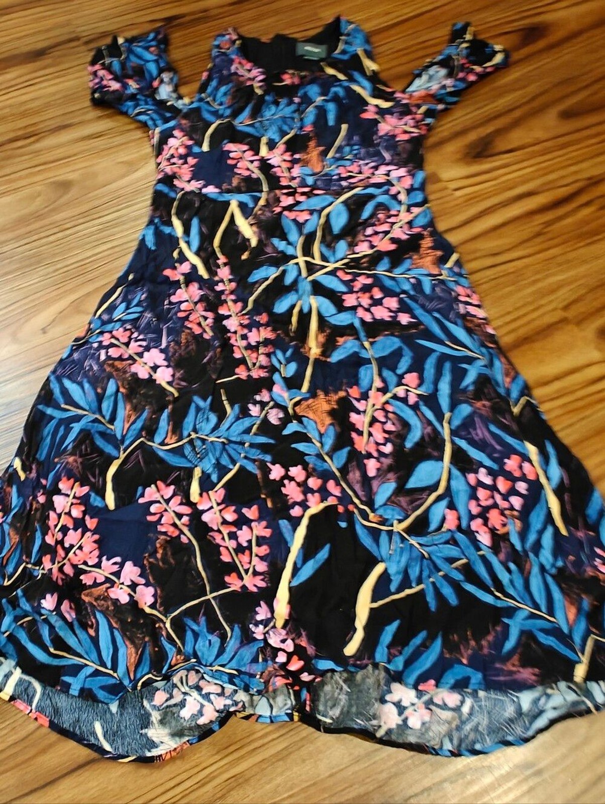 Maeve Anthropologie Elia Floral Open Cold Shoulder Dress