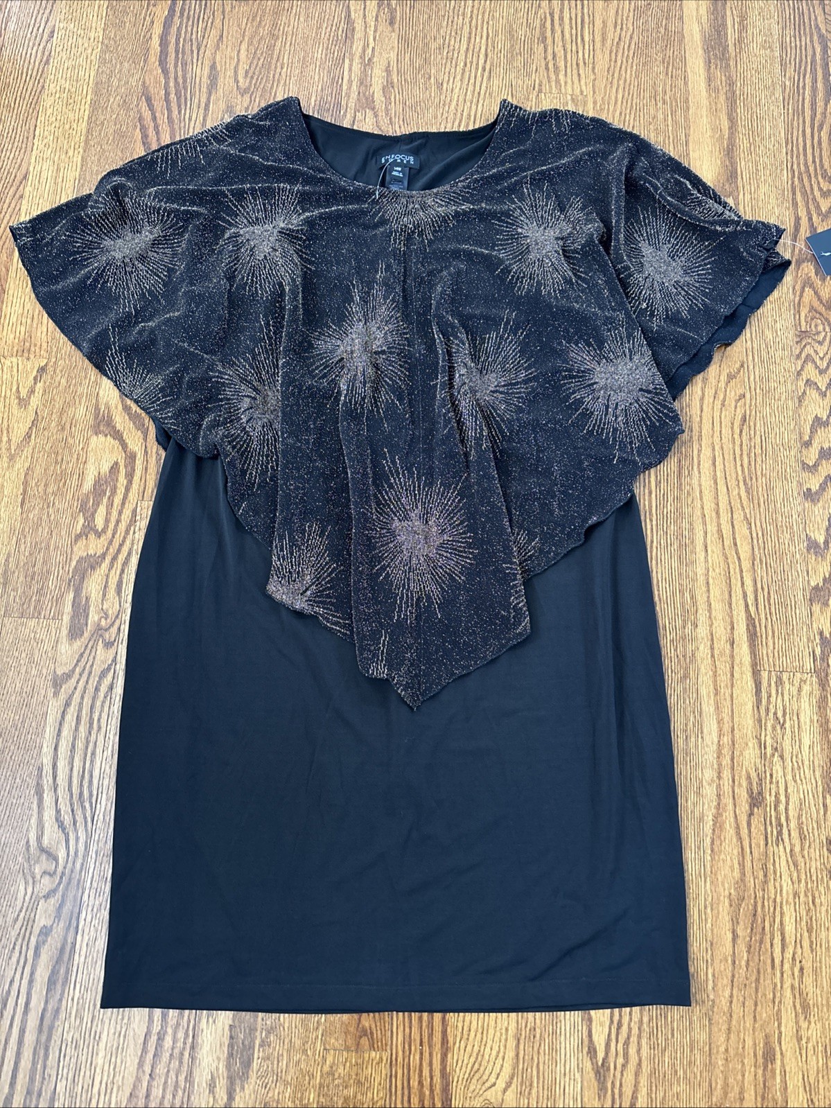 En Focus Studio Black Jersey Gold Burst Sparkle Detail cape Size 14