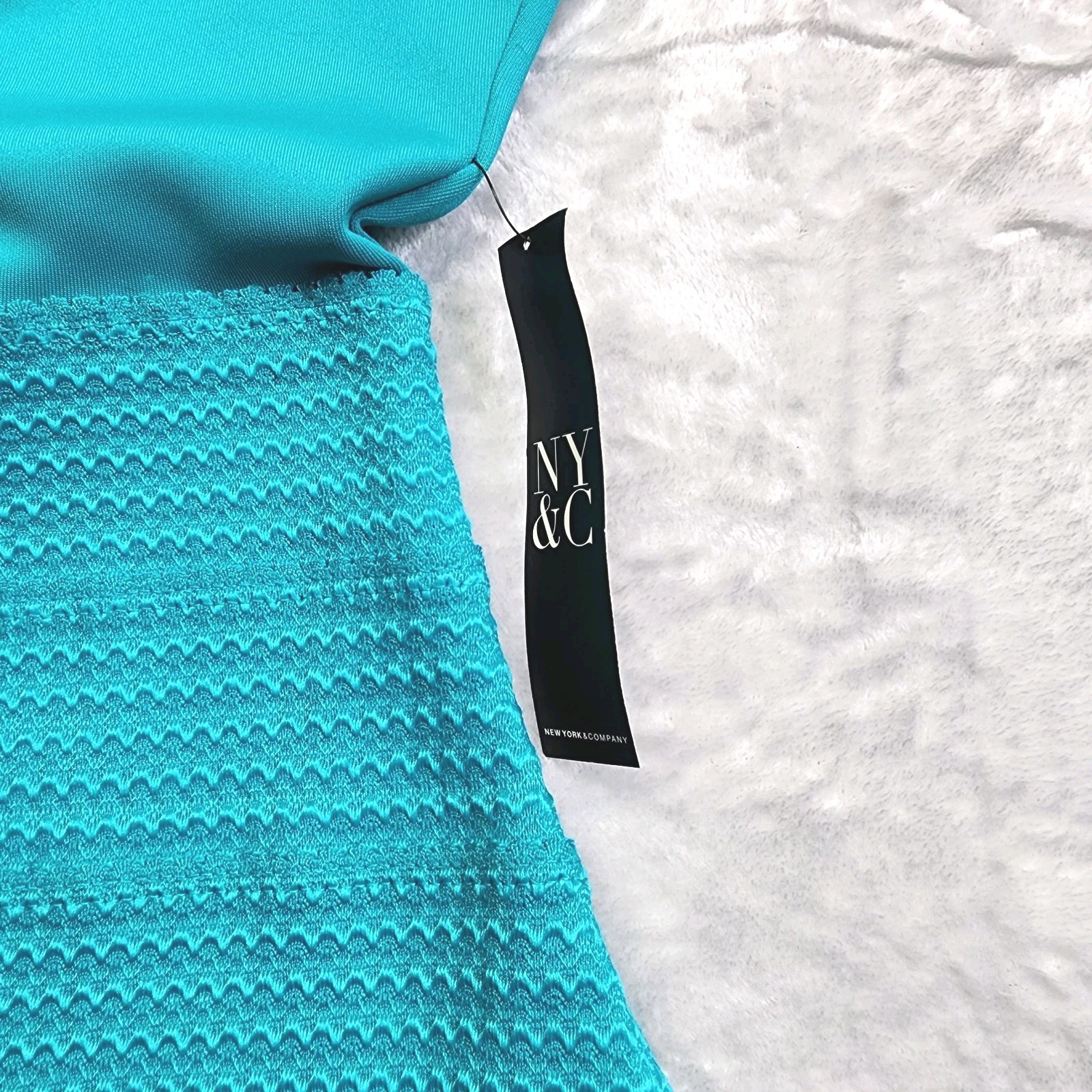 NY & Co Turquoise Sleeveless Sheath Dress M Stretch Classic Semi-Formal Cocktail