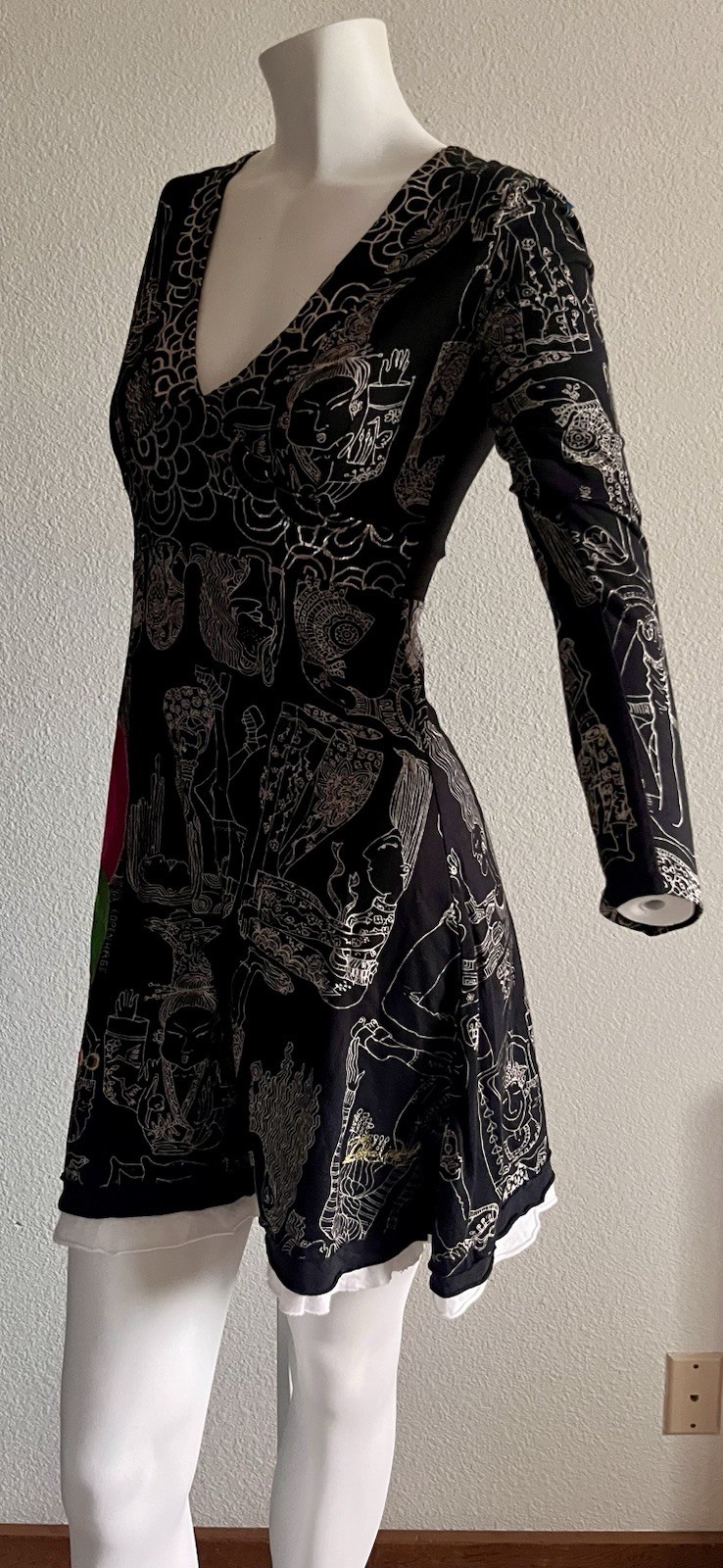 Desigual Art Print Dress Size Small Black Graphic Asymmetrical Sleeve Boho