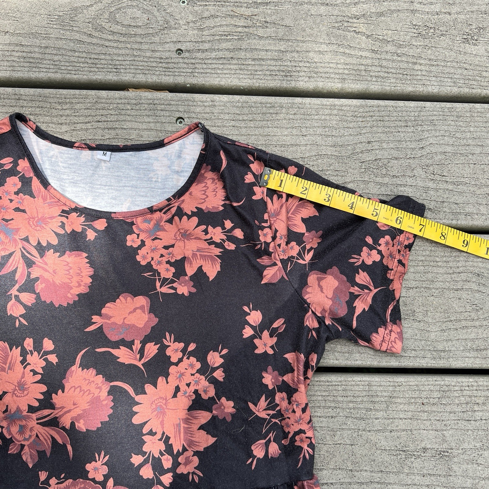 Amazon: Floral Black and Rust Short Sleeve Maxi Dress. Size Medium.