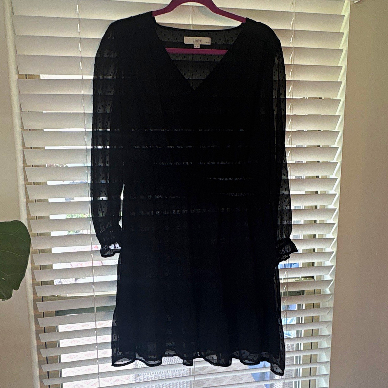 LOFT Black V-Neck Fit & Flare Chiffon Ruffle Short Dress Size 12 Petite