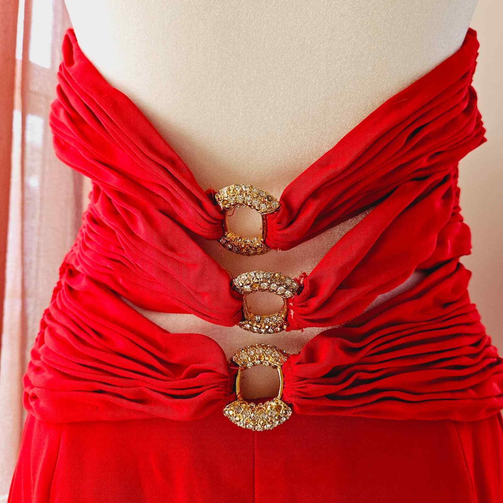 Size 10 Niteline Della Roufogali Red Halter Strap Ruched Bodice Elegant Formal