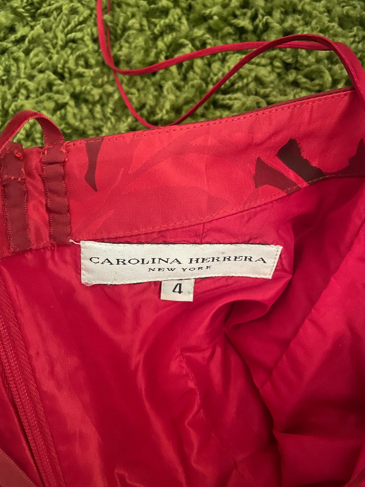 Carolina Herrera Red/Black Floral Pattern Evening Dress Sz 4 (Silk Lining)