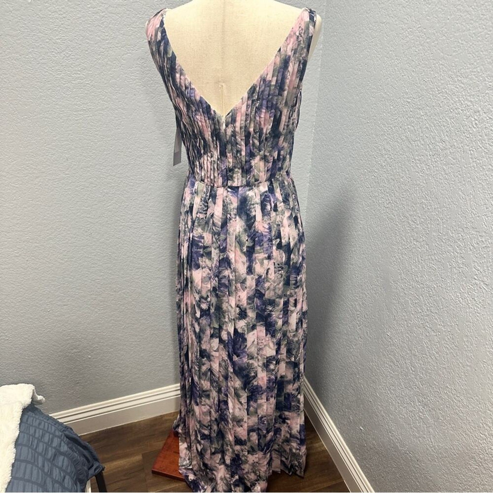 Kay Unger Luisa Floral Pleated Gown Size 2 Watercolor Chiffon Formal Dress NWT