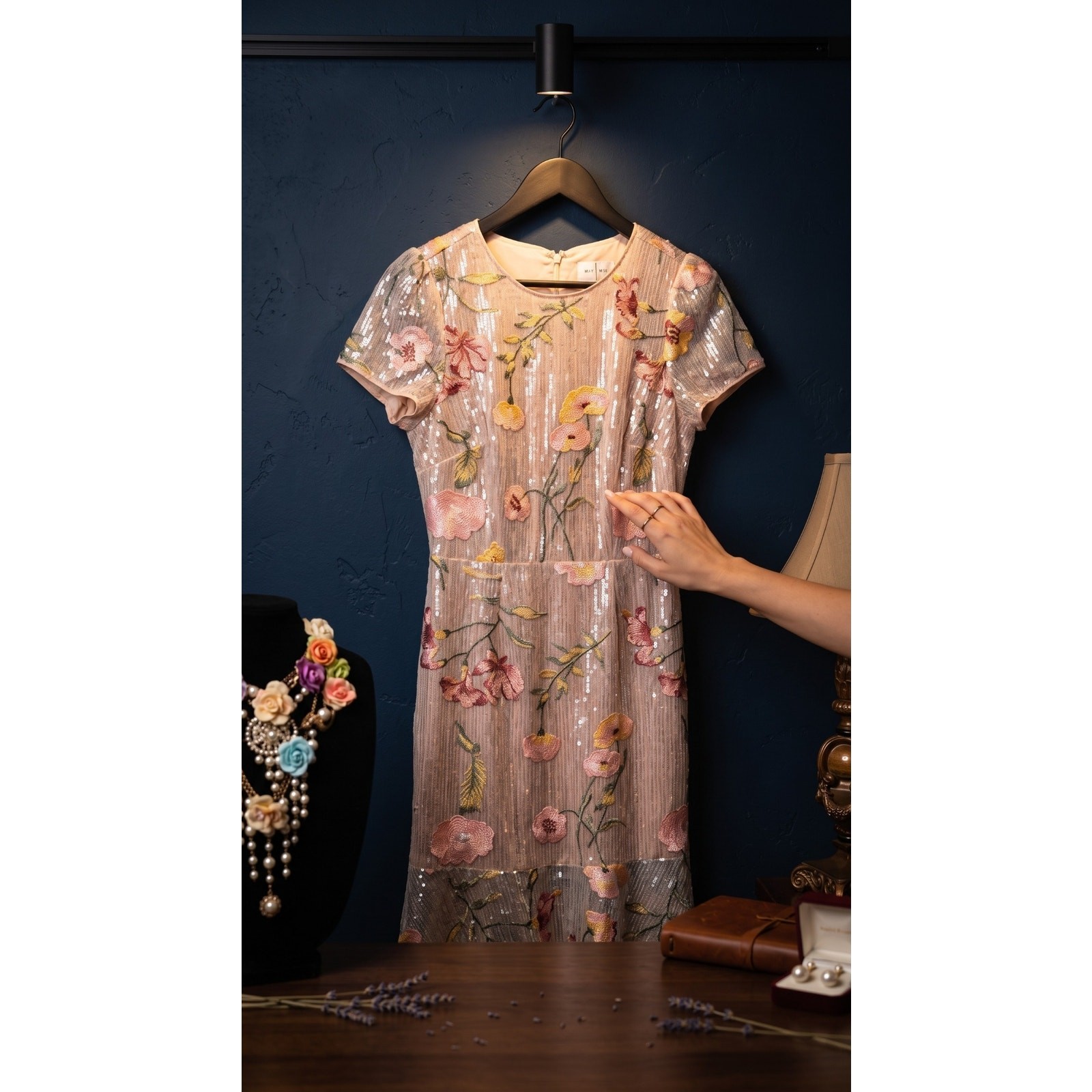 Milly Tahlia Sequin Embroidered Midi Dress Womens 4 Floral NWT MSRP $795