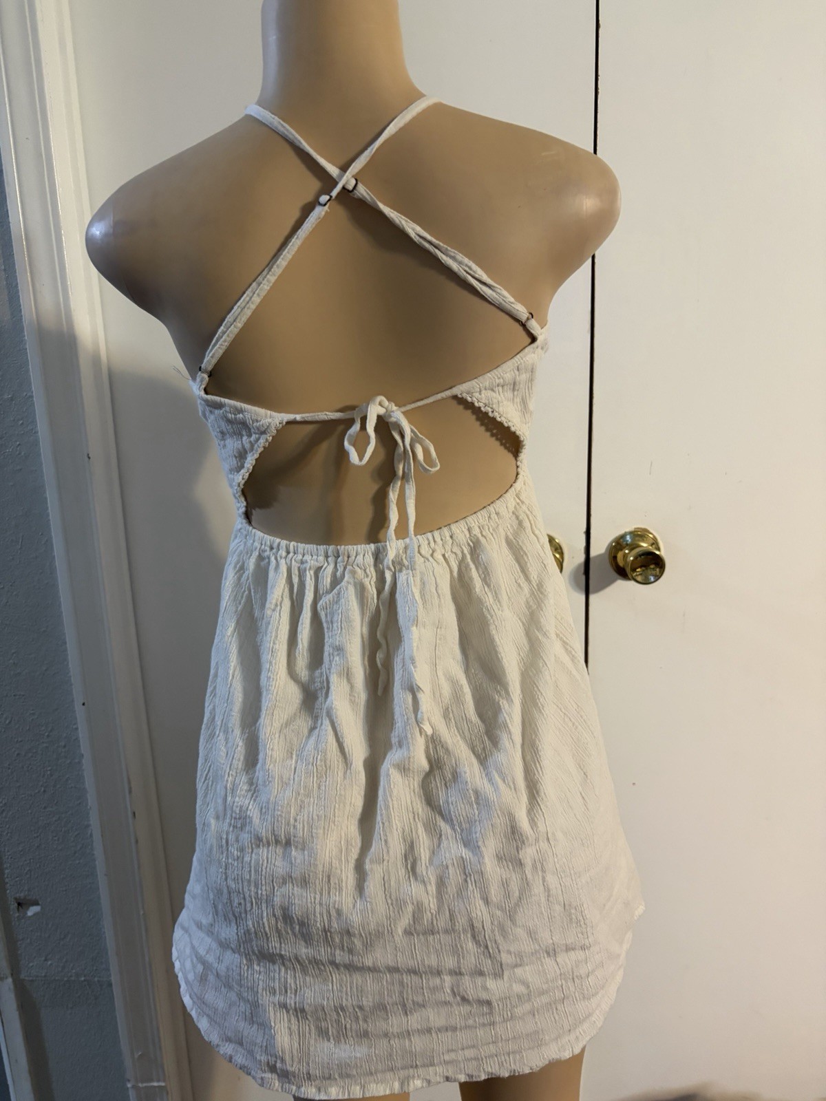 O’Neill White Solid Halter Sundress Lace Accent Open Back Tie Short Dress M