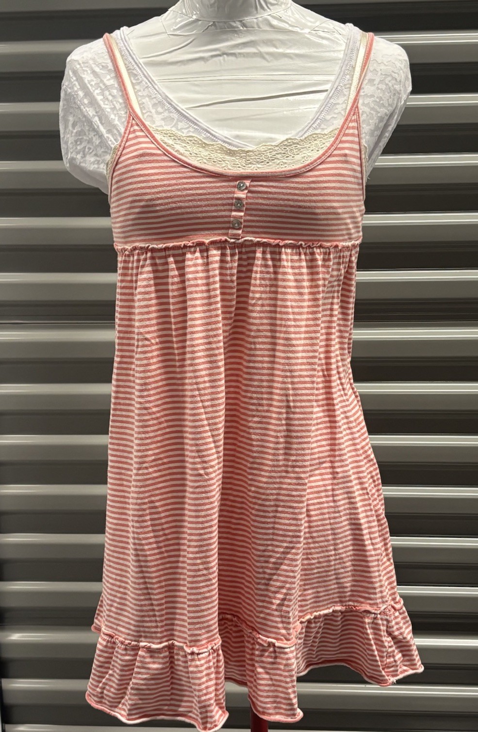L.E.I. Taylor Swift Y2K Babydoll Lace Trim Cami Stripped Mini Sun Dress J-M W-XS