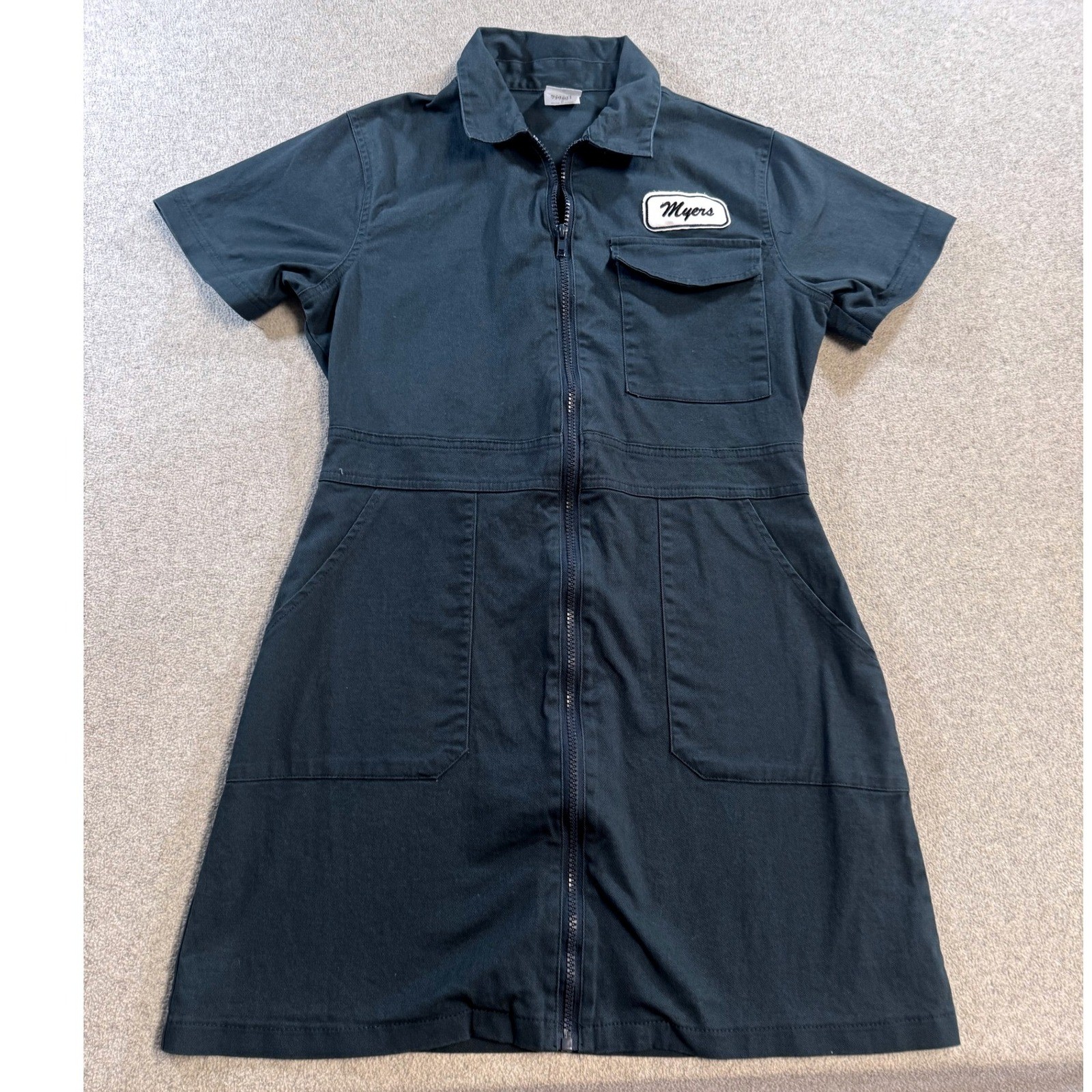 Spirit Halloween Halloween II Dress Womens Medium Gray Michael Myers Zip Front