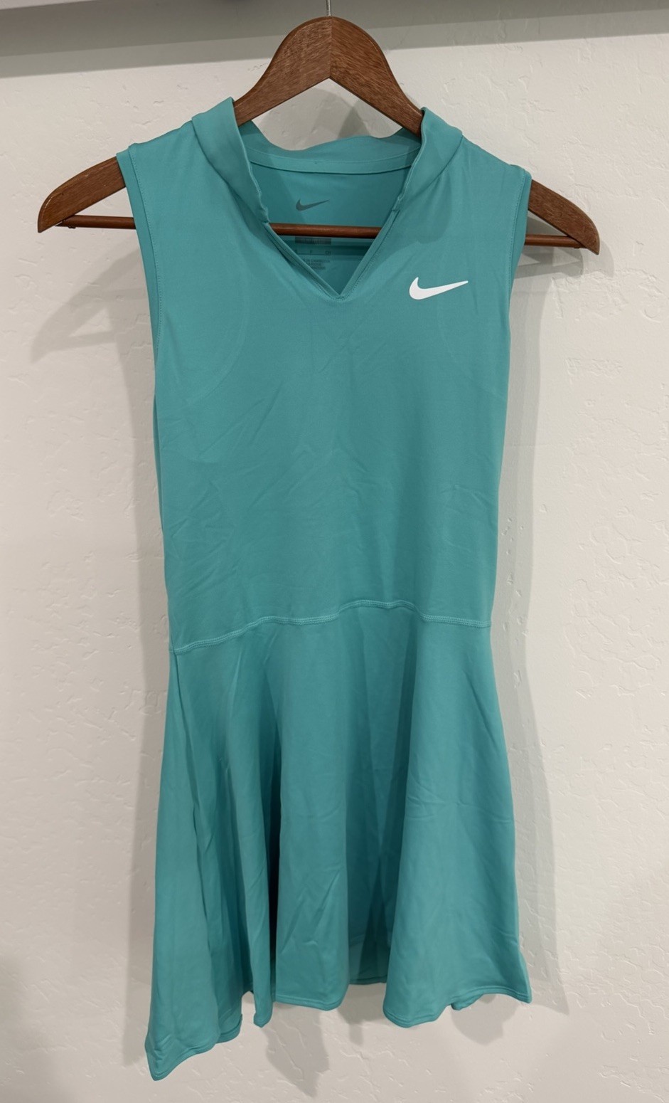 $85 Nike Court Tennis Dress Teal Dri-FIT Victory Sleeveless Sz Small DD8730-392