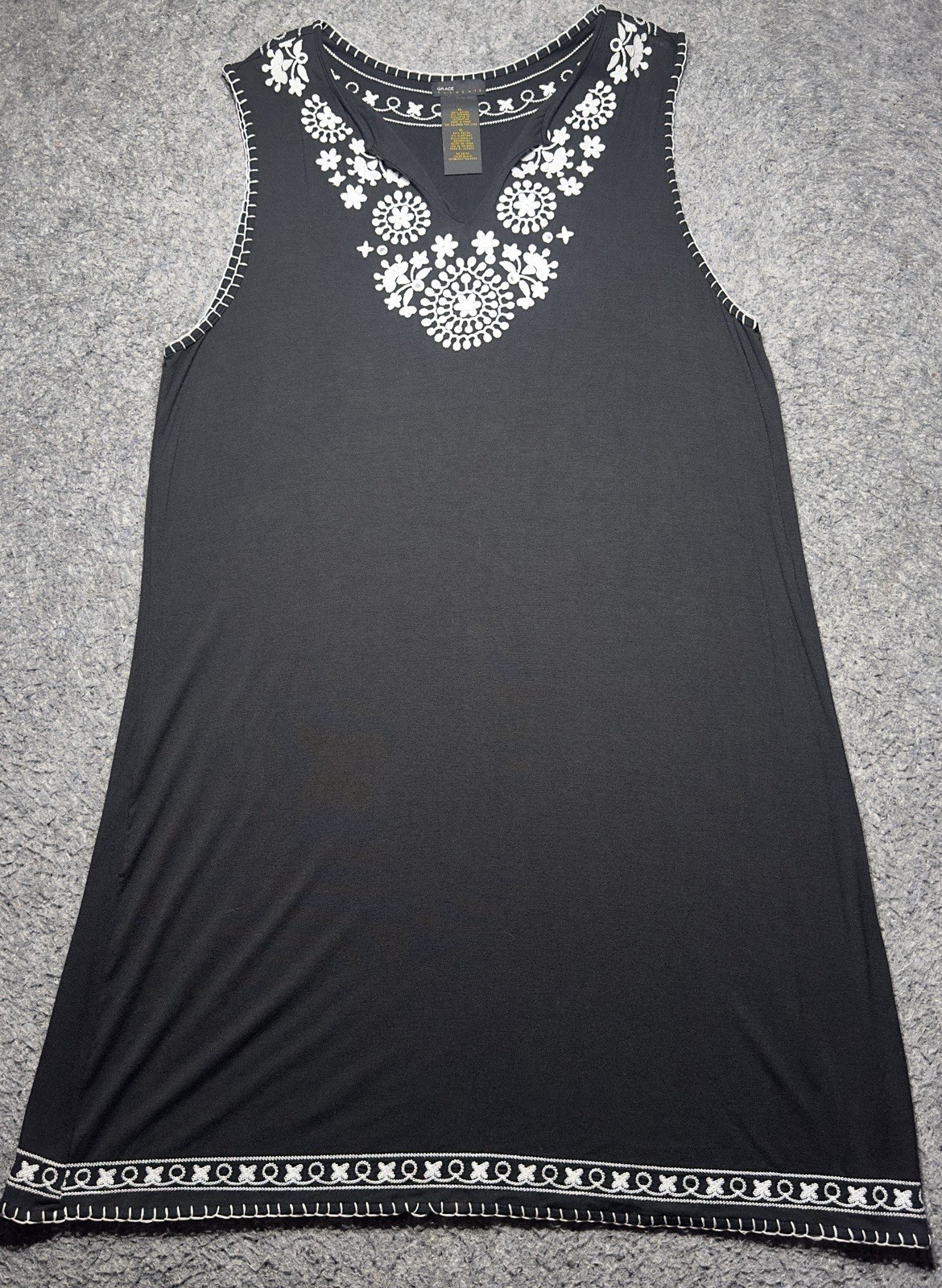 Black Mini Dress W/Embroidery Grace Elements Women Sz XL Sleeveless Pullover