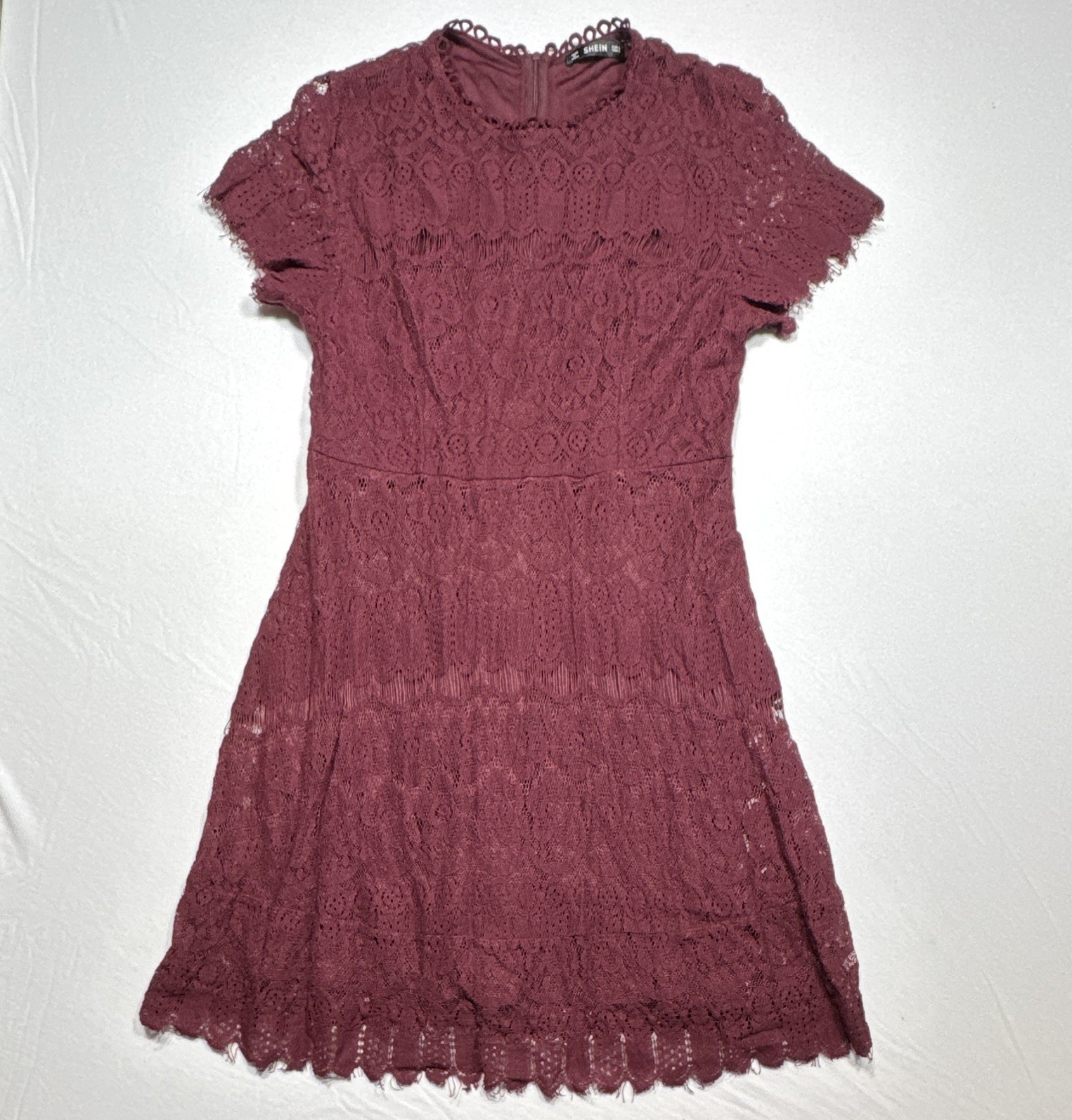 SHEIN Women’s L Burgundy Floral Lace A-Line Lined Zip Back Short Dress 5283362