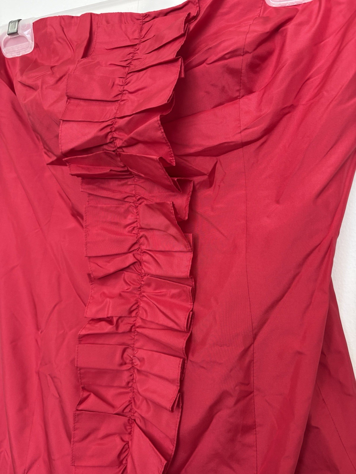 A/X Armani Exchange 💯% Silk Ruby Red Strapless Mini Ruffle Skirt Size 8 Sku180