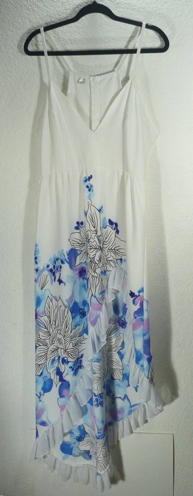 Summer Sundress Women’s Size Large Cheng Xin Ruffled Hem Maxi White Blue Floral