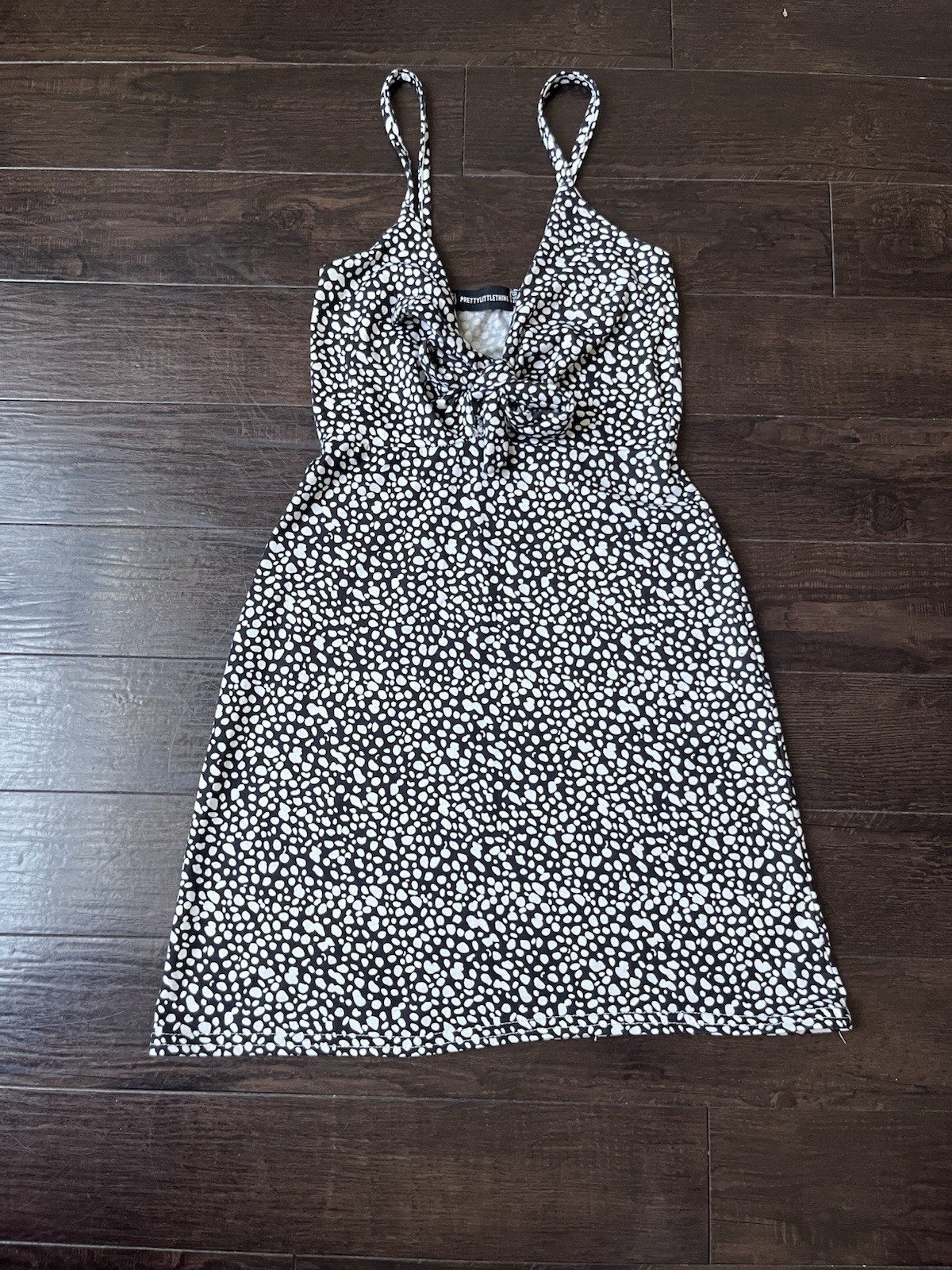 PrettyLittleThing Black & White Polka Dot Tie Front Mini Dress Size US 2 UK 6