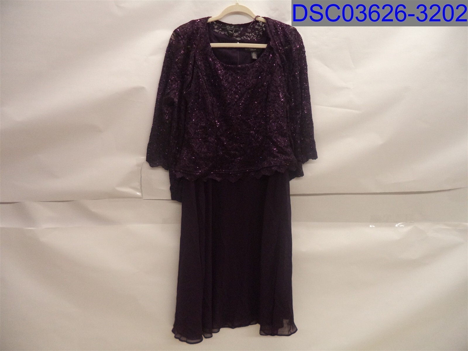 R&M, Women’s Purple Dress, Size=12, Armpit to Armpit=20″, Waist=17″, Length=44″