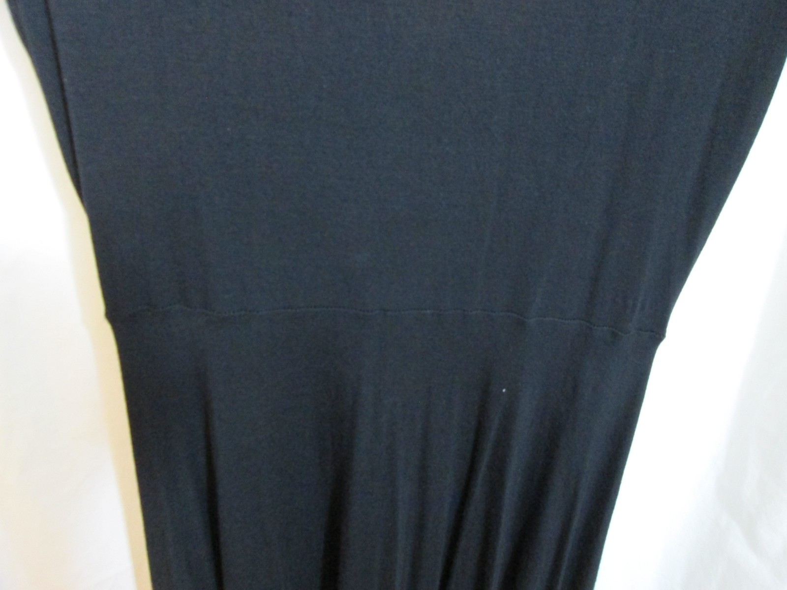 LBD Women Sz Large V cross over A-line skirt shark hem cap sleeve Black