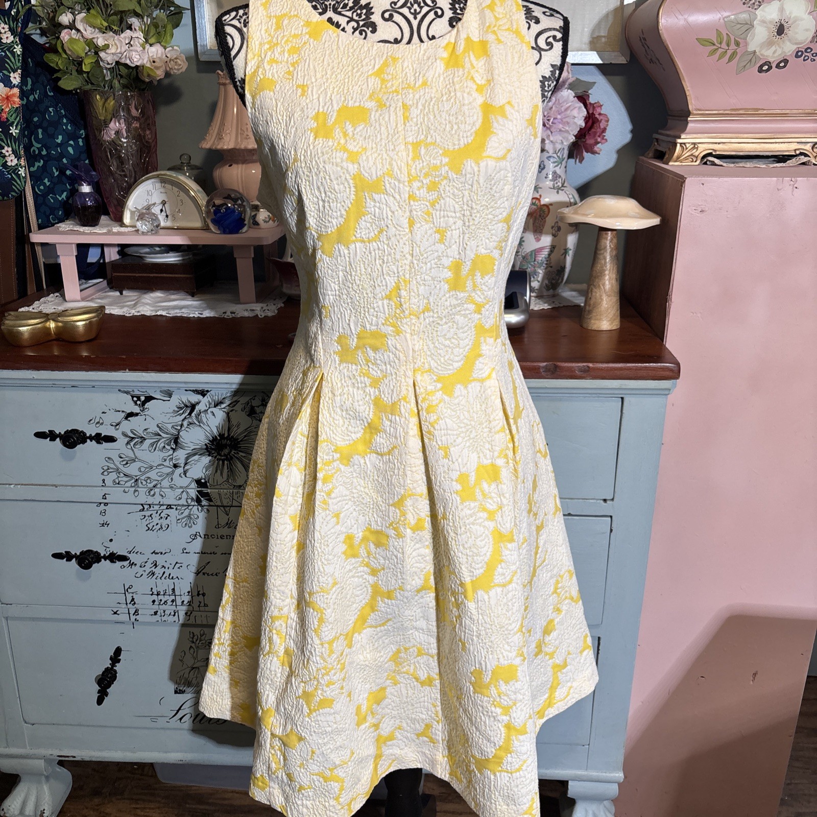 J Howard Yellow White Size 10 Pleated Dress Pockets Vintage Style Fit Flare .
