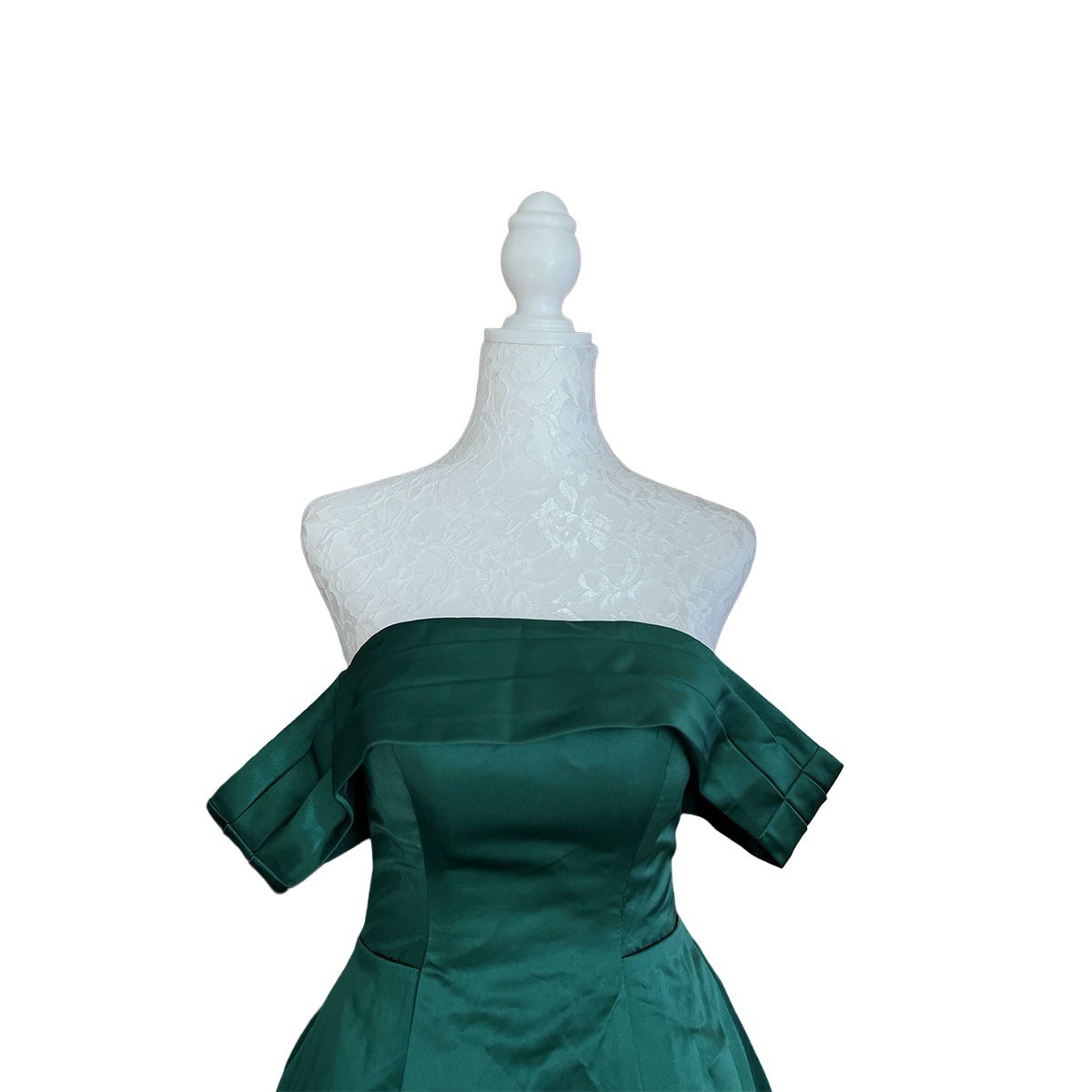 Emerald Green Off-the-Shoulder Satin Cocktail Dress Size 0 prom, wedding guest