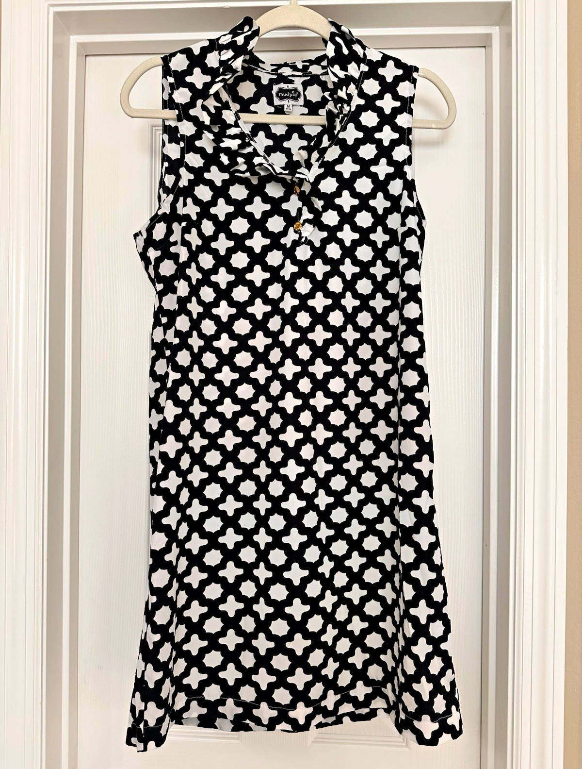 Mud Pie Shift Dress M Black White Geometric Sleeveless Collared Button Short