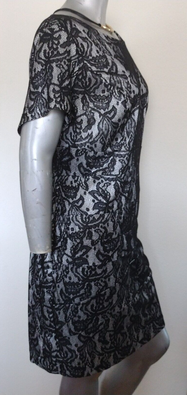 WOMAN ALYX OCCASION LACE KNEE DRESS Size 24W SHORT SLEEVE ZIPPER BLACK/WHITE