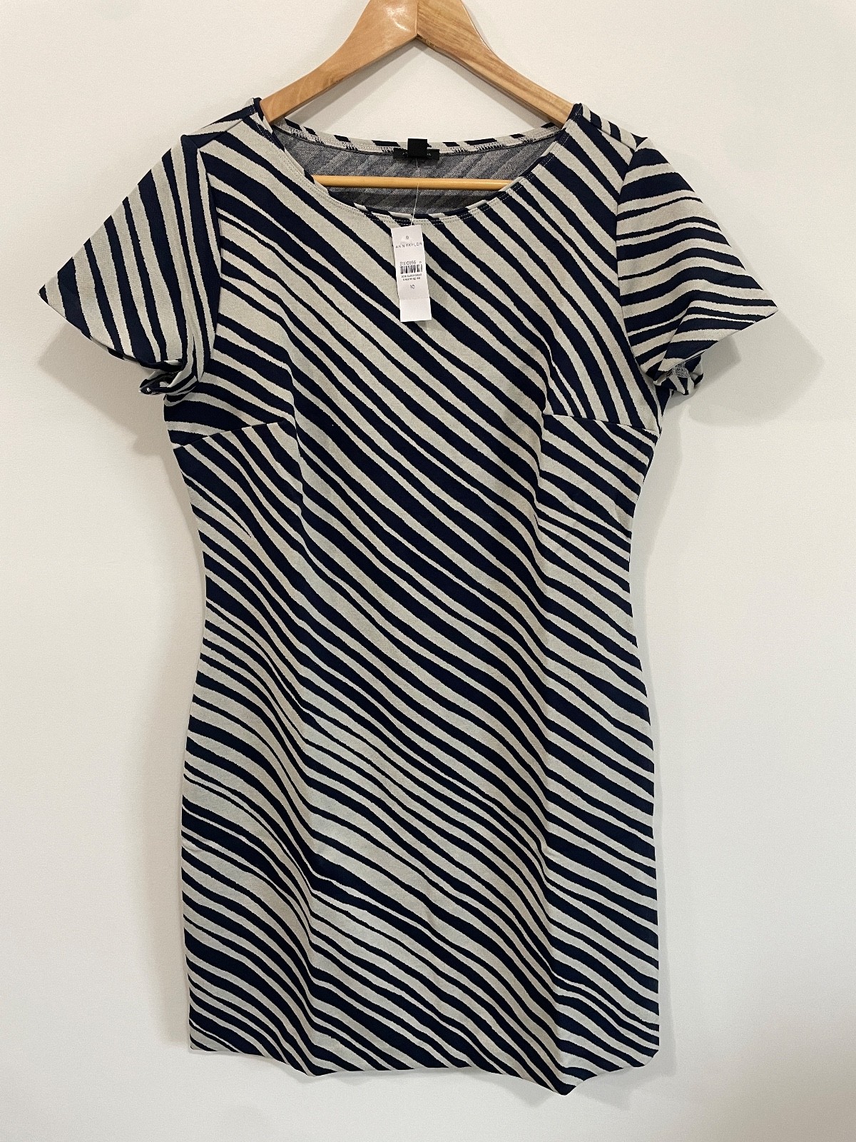 Ann Taylor Tan Navy Zebra Stripe Short Sleeve Knee Length Shift Dress Size 10