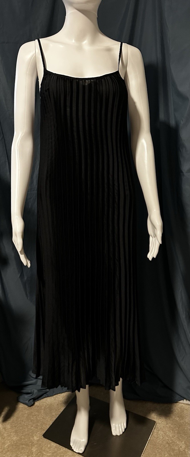 Free Press Women’s Black Pleated Spaghetti Straps Slip Dress Small Holiday Party