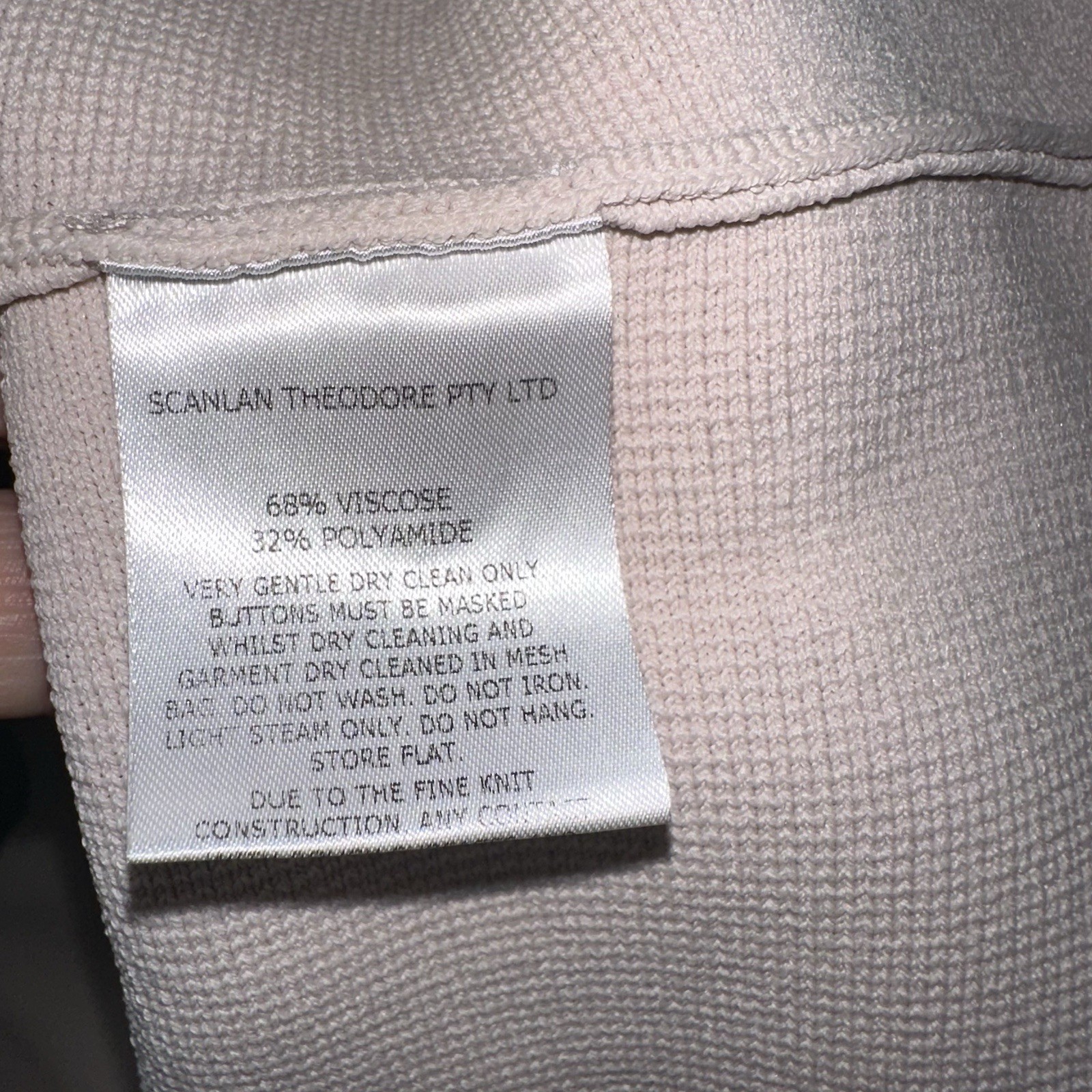 Scanlan Theodore Crepe Knit Square Pocket Dress Size Small – No belt