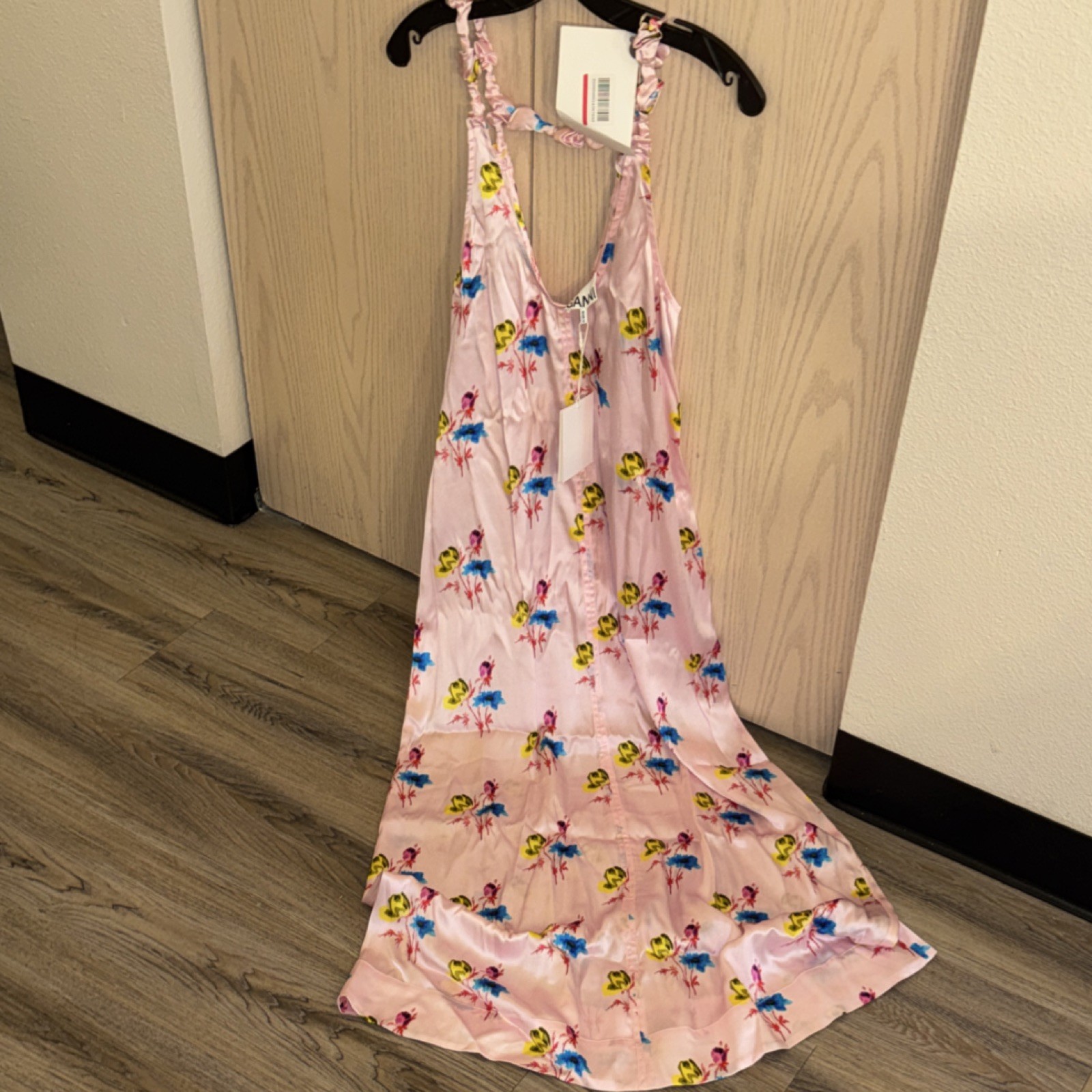 BRAND NEW Ganni satin midi dress floral-print 92% SILK EU 36