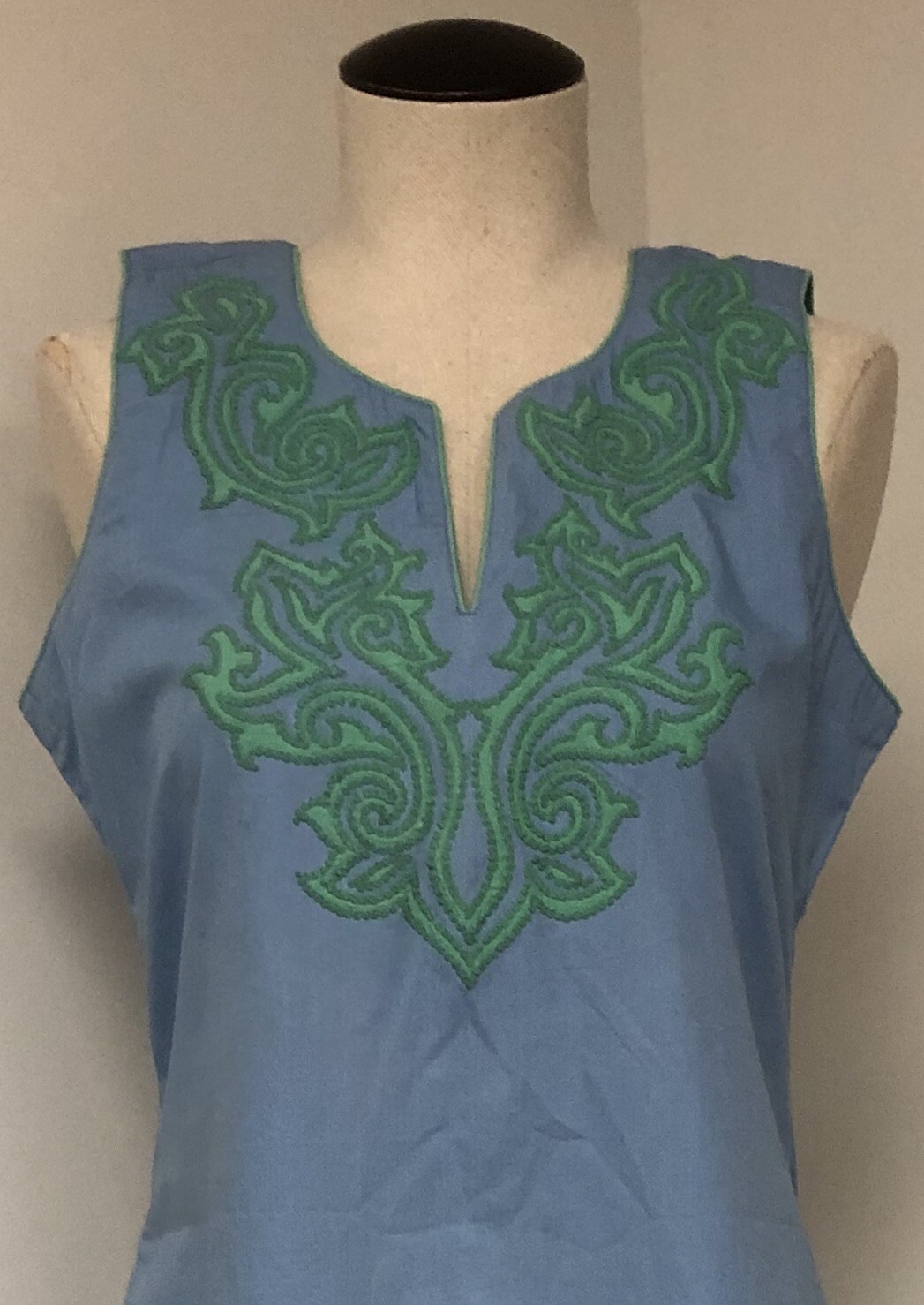 BELLA TU JEANNE D GOPI VAID TUNIC STYLE BLUE W GREEN EMBROIDERY 100% COTTON SZ S
