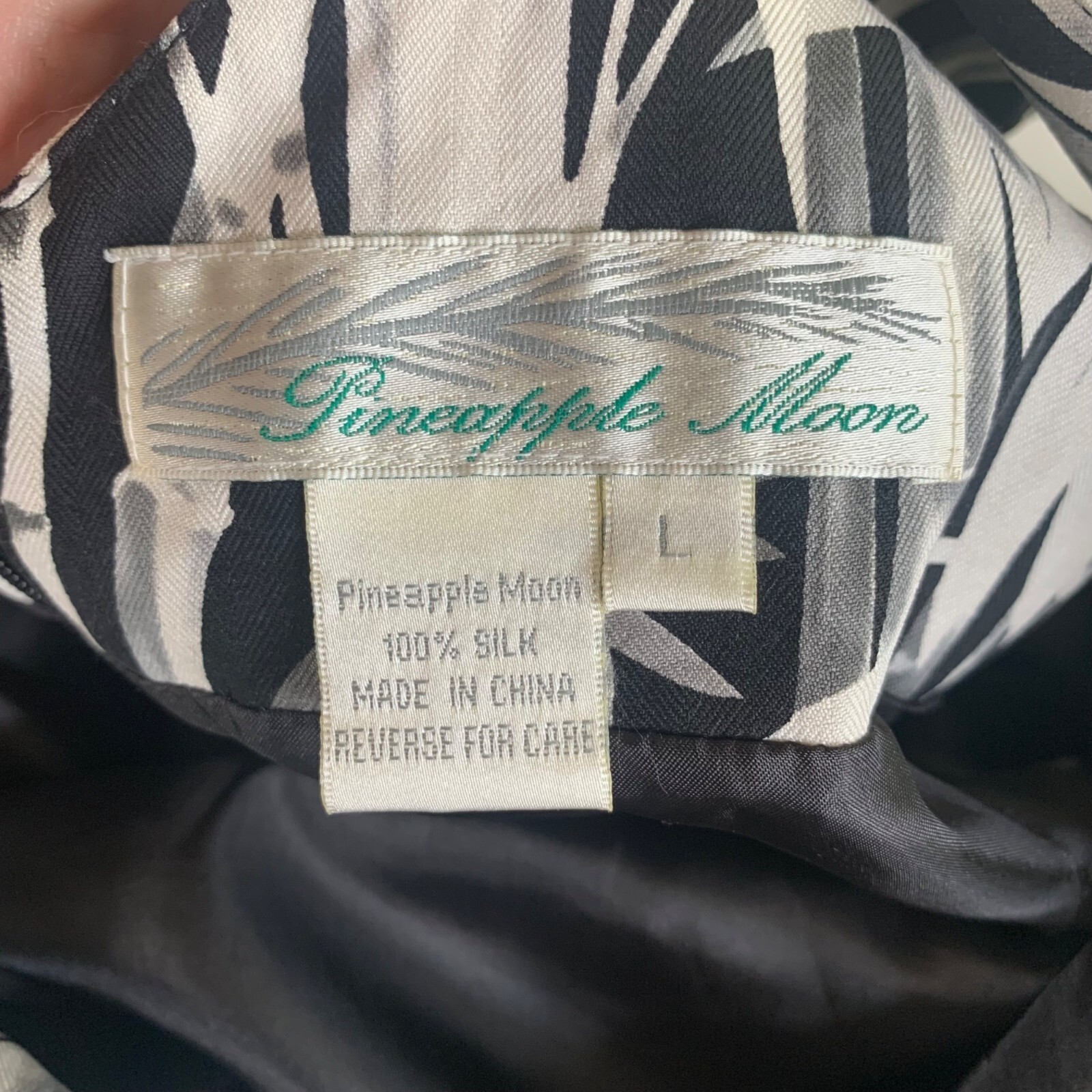 Vintage Womens Large Pineapple Moon 100% Silk Black/Gray Bamboo Print Mini Dress