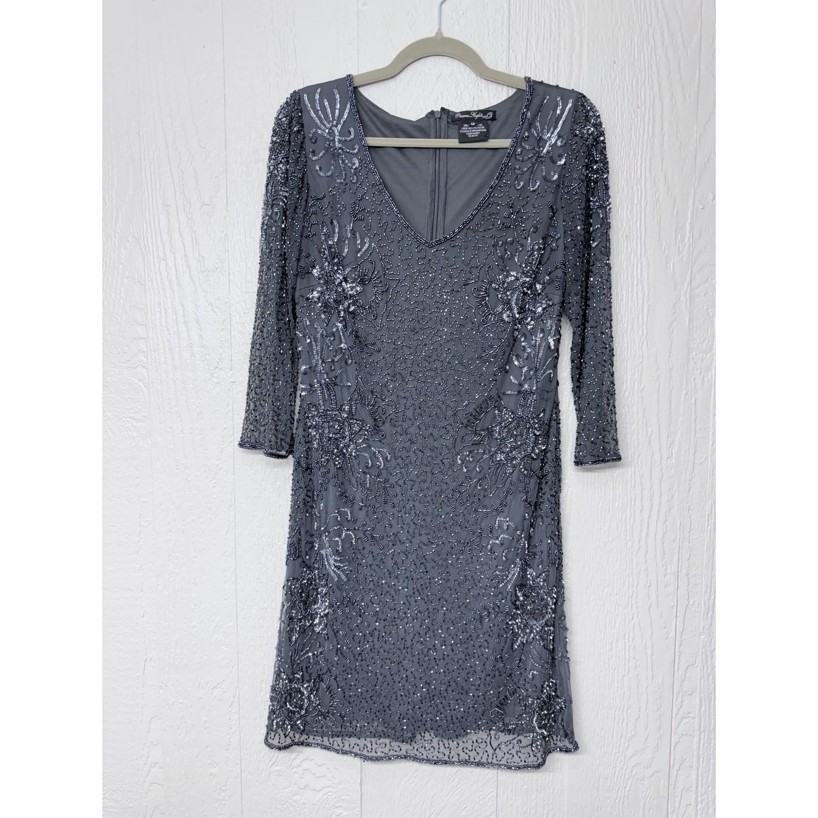Pisarro Nights Womens Size 12 Beaded Floral Mesh Dress Grey V-Neck 3/4 Sleeve