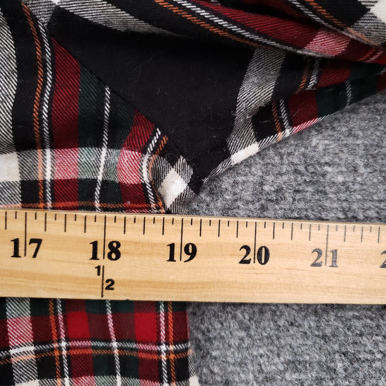 Zara Plaid Mock Neck Quarter Zip Shift Dress Womens Medium Black Red Long Sleeve
