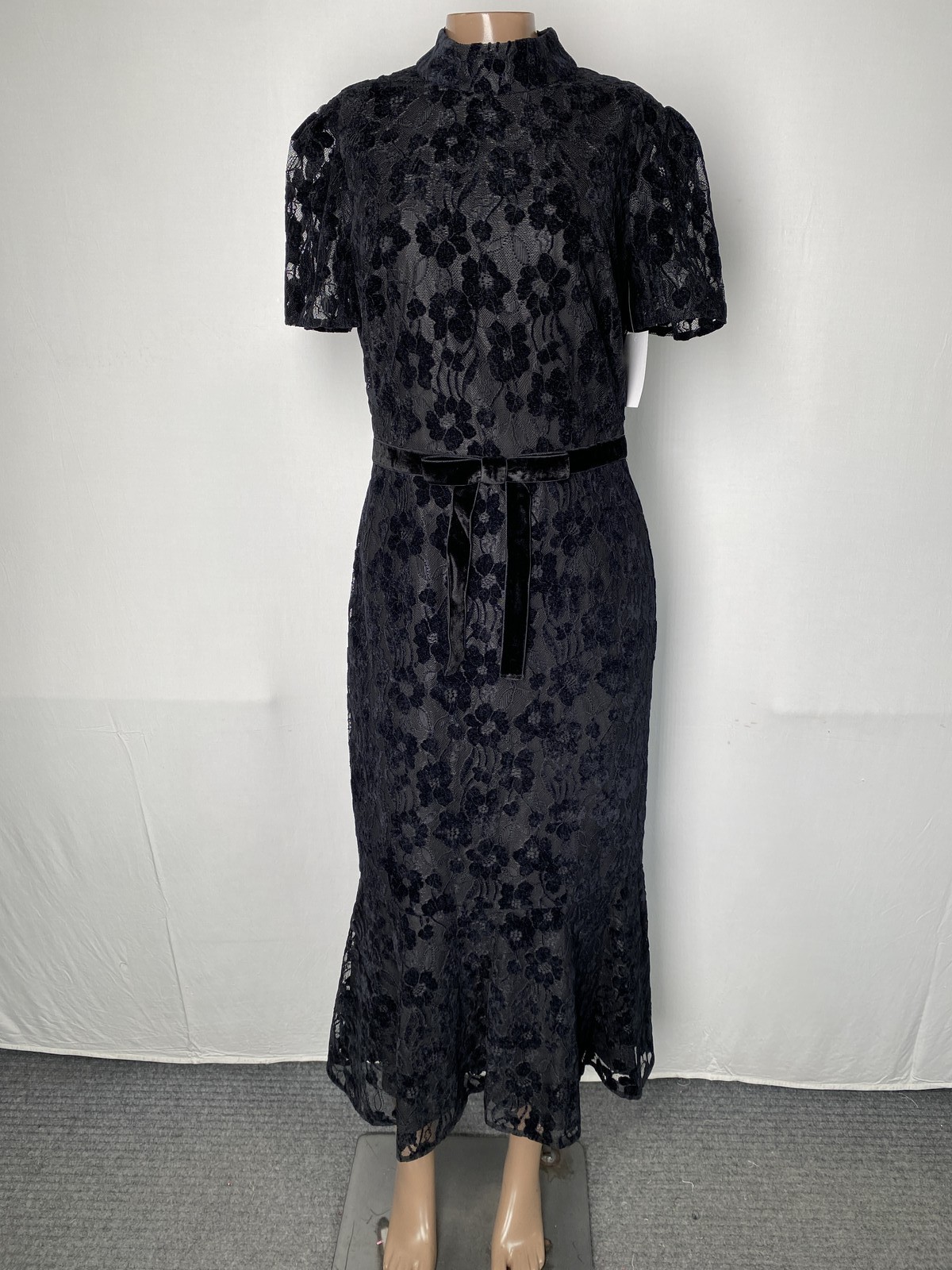 Shoshanna Womens Midi Dress Black Size 12 Pierre Lace Fit & Flare Short Sleeve