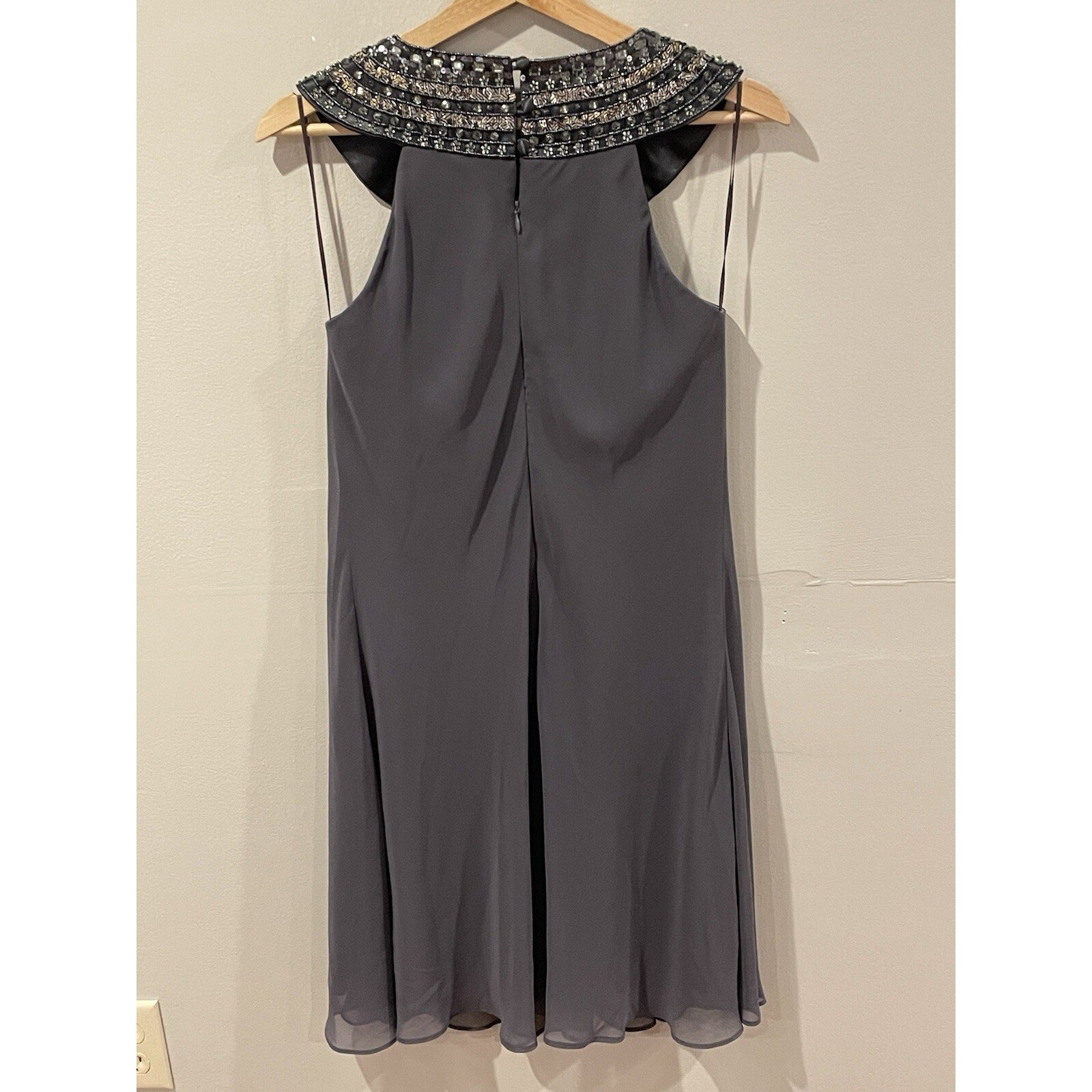 JS Boutique Chiffon Dress Womens Size 2 Gray Beaded Sequin Party Formal Prom