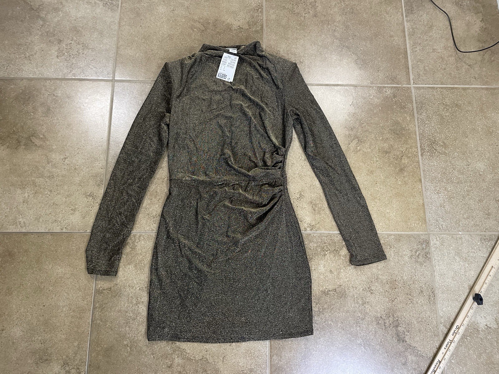 H&M Black Gold Metallic Women’s Sz S Small Holiday Party Dress Long Sleeve