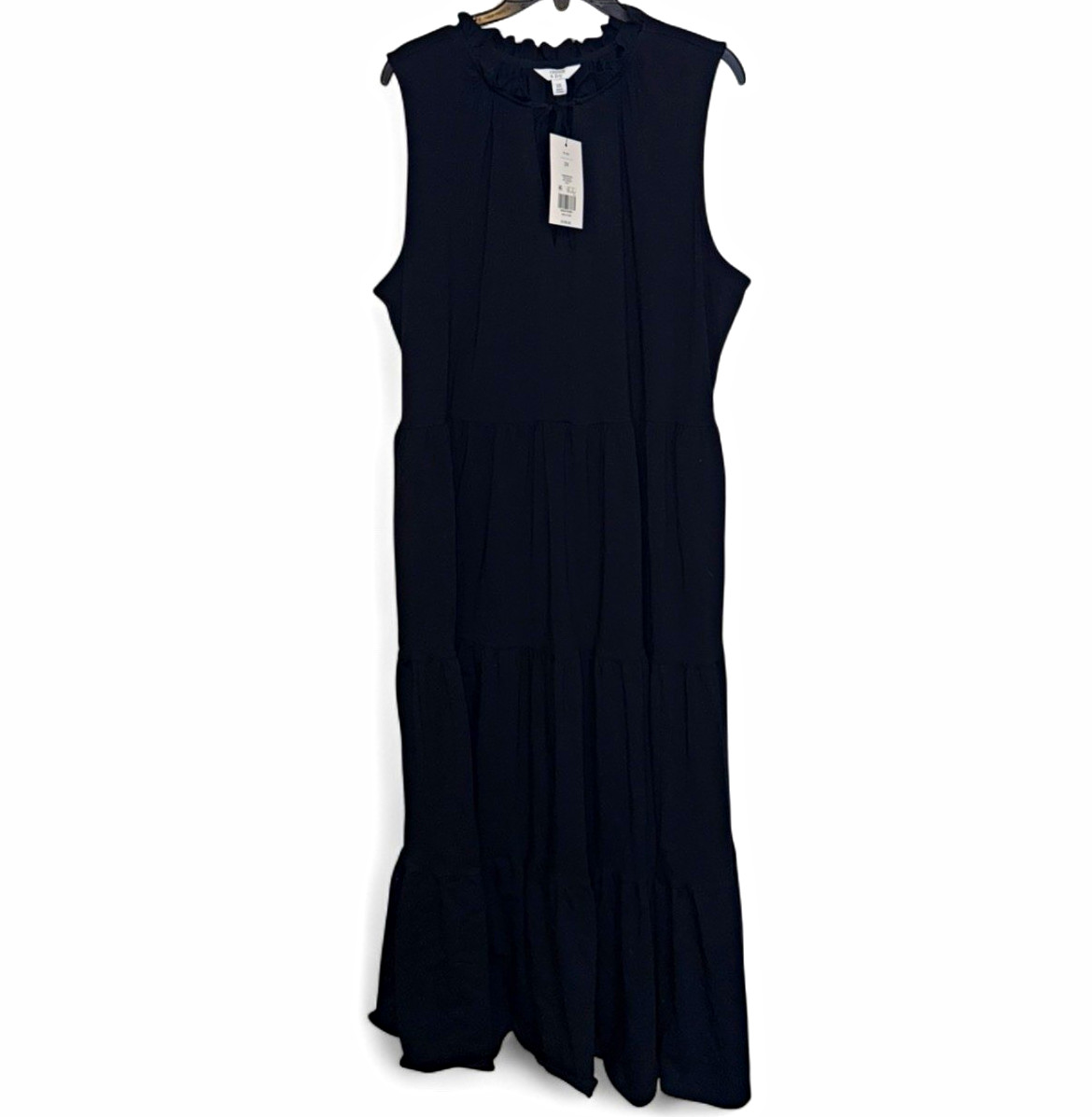 Crown & Ivy Black Solid Sleeveless Ruffle Neck Maxi Dress Plus Size 2X