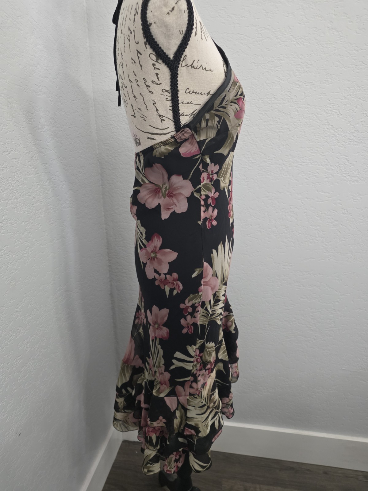 Miss Me Cocktail Patry Night Out Halter dress From Australia