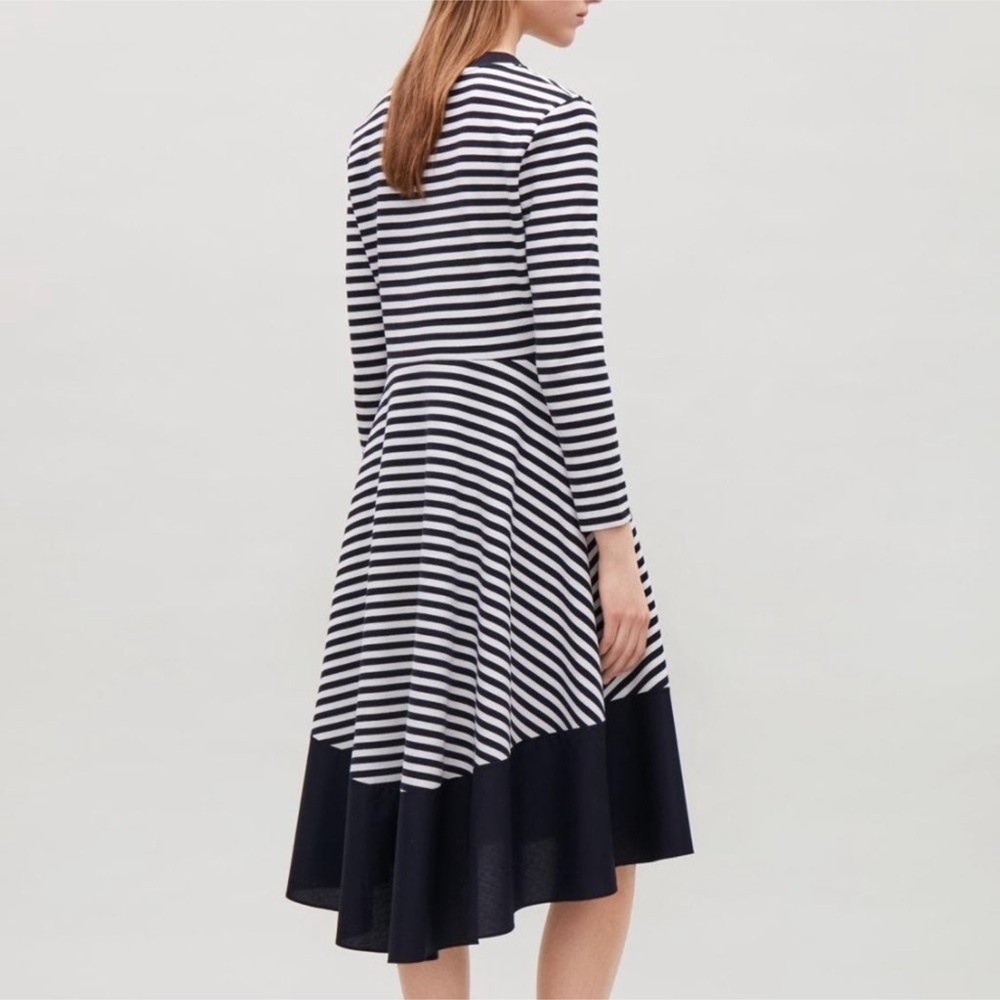 WOMEN’S COS STRIPED NAUTICAL ASYMMETRICAL IVY LEAGUE NEW ENGLAND MIDI DRESS EUC