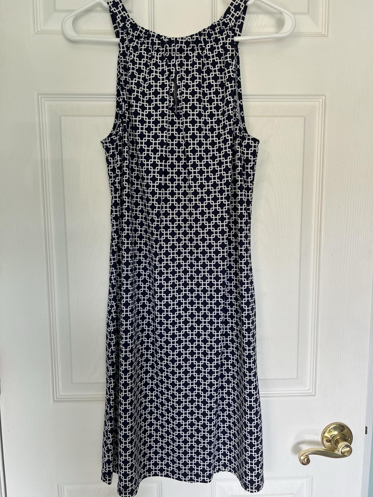 Jude Connally Blue White Geometric Shift Knee Dress Knit Stretch Keyhole S