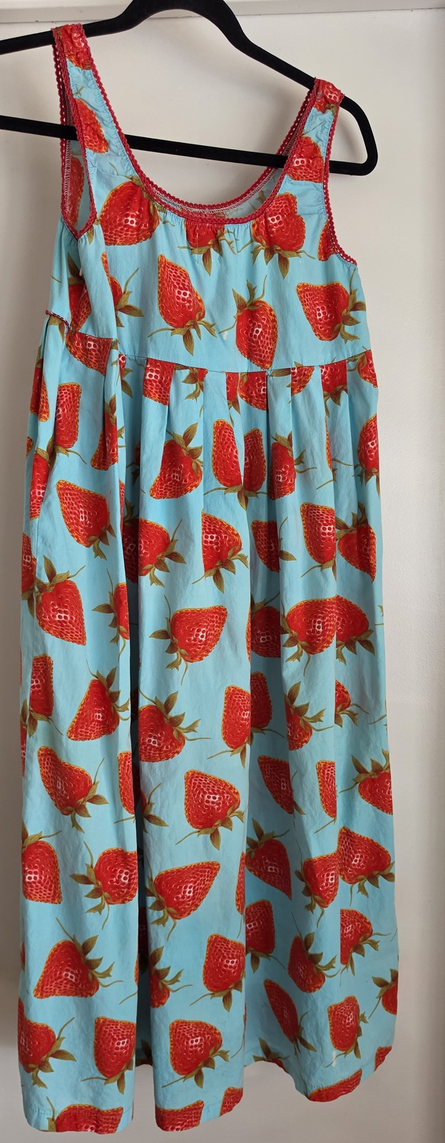 Fish Women’s Sleeveless Blue Strawberry Print Maxi Dress 42in Length Summer