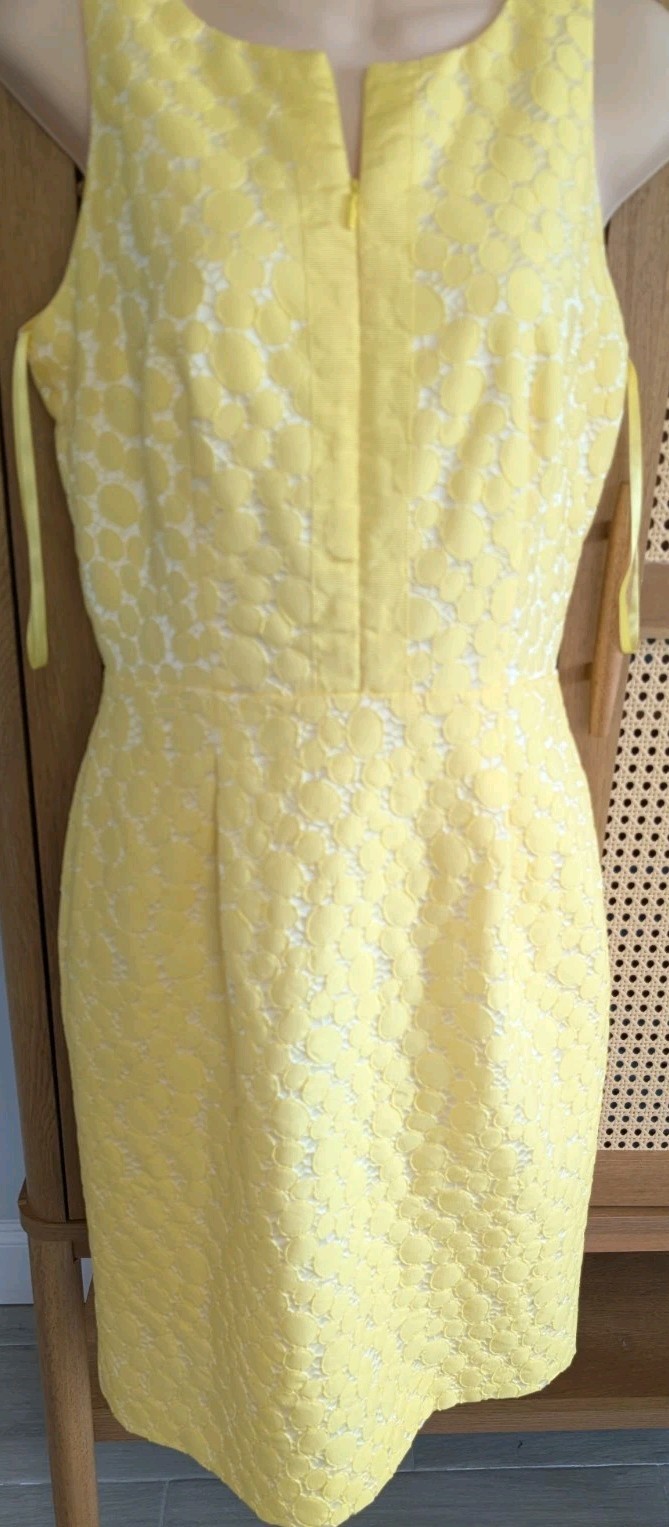 Katherine Kelly Yellow Classic 50’s Dress Scallop Perforated Sz 4 Dress