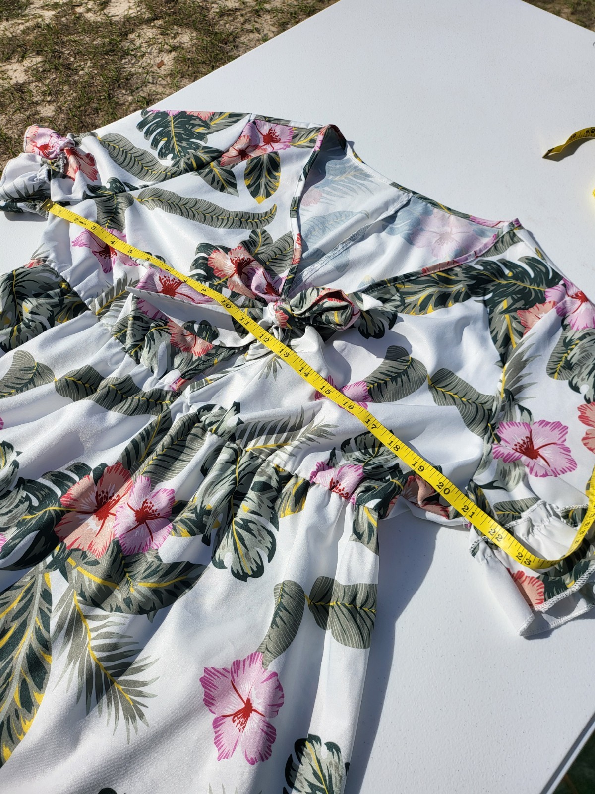 Tropical Botanical V-neck Front Tie Detail Ruffeled Hem Mini Dress Size XXL