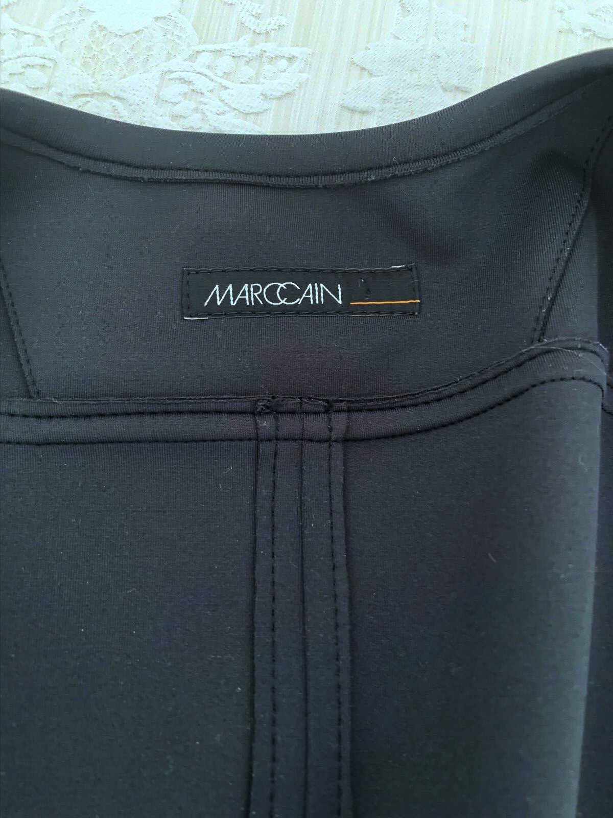 Dress black N4 Marc Cain 40 flounce softshell scuba jersey white eye-catcher