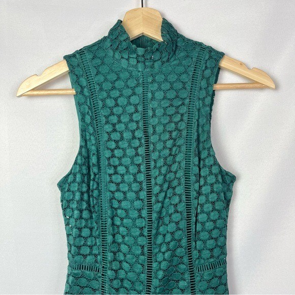 Ali & Jay All The Way Up Pine Green Lace Midi Dress XS